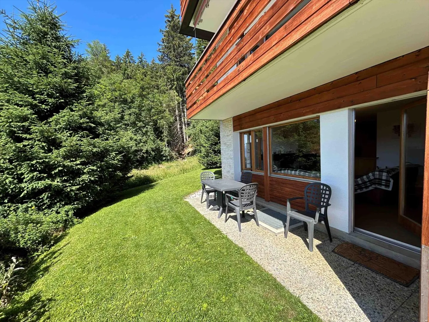 Raro! Bellissimo appartamento di 4 stanze al piano terra con giardino - Foto 9 di 11