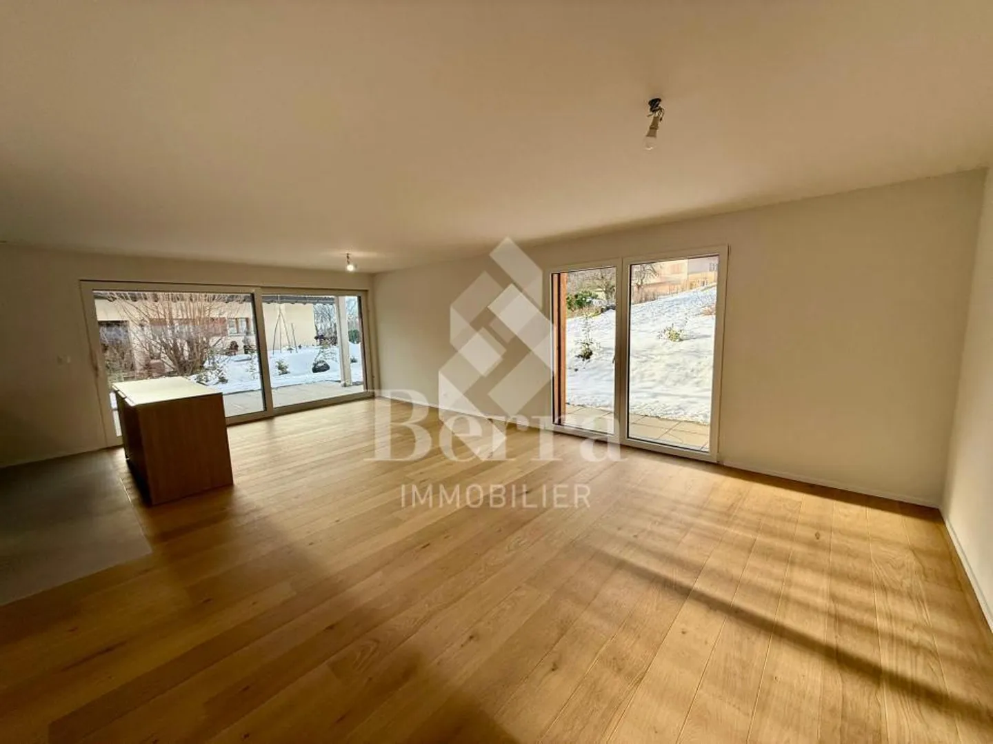 Large Garden Floor - Photo 3 of 13