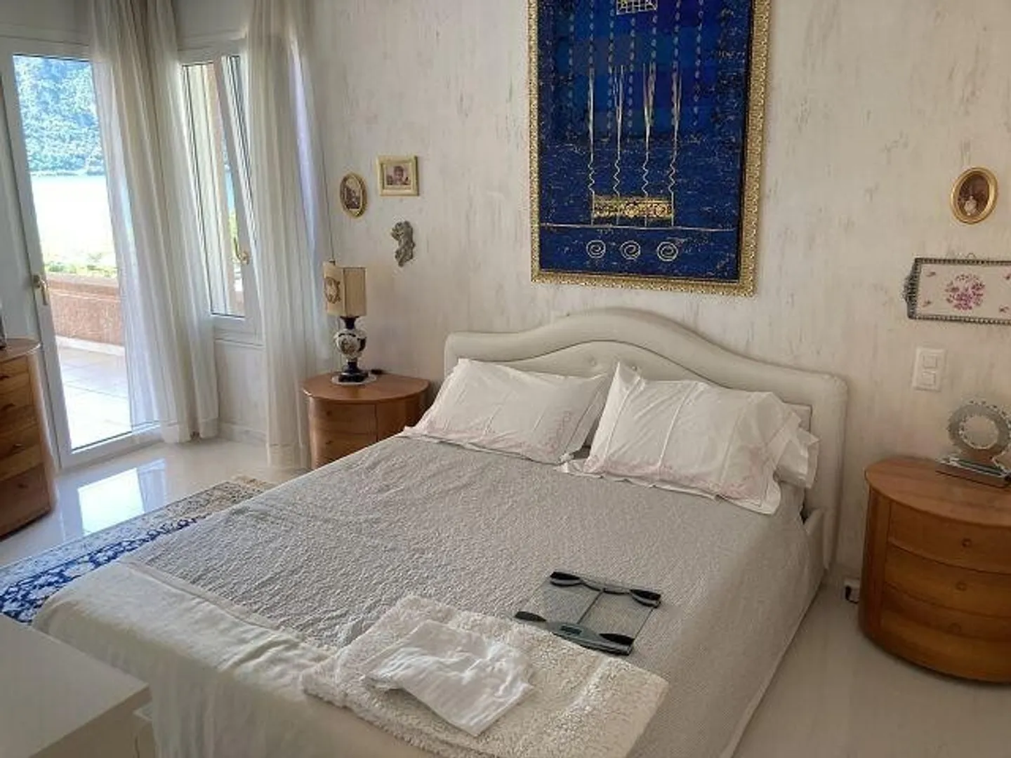 Penthouse Luxueux avec Vue sur le Lac - Photo 8 sur 13