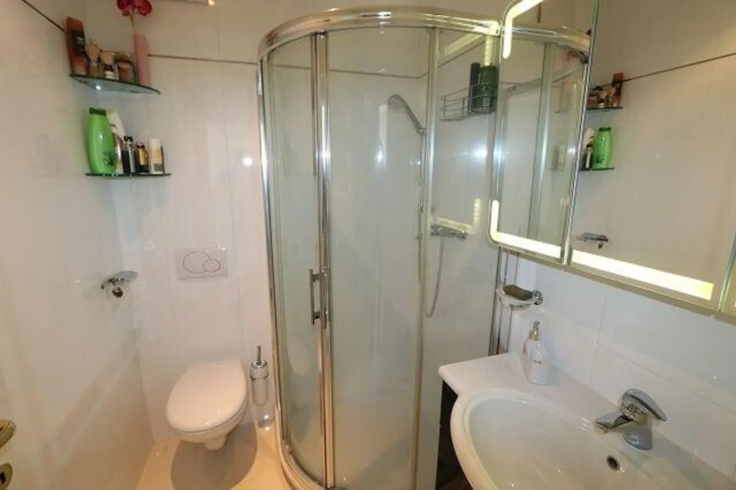 Penthouse Luxueux avec Vue sur le Lac - Photo 12 sur 13