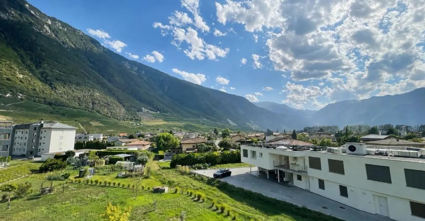 Bellissimo appartamento con grande terrazza - Foto 6 di 6