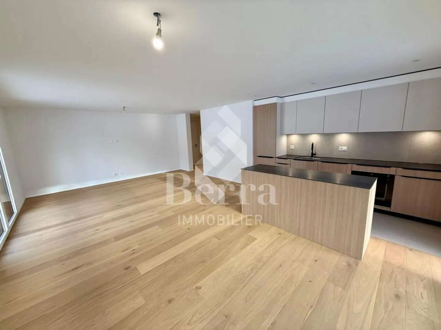 Large Garden Floor - Photo 4 of 13