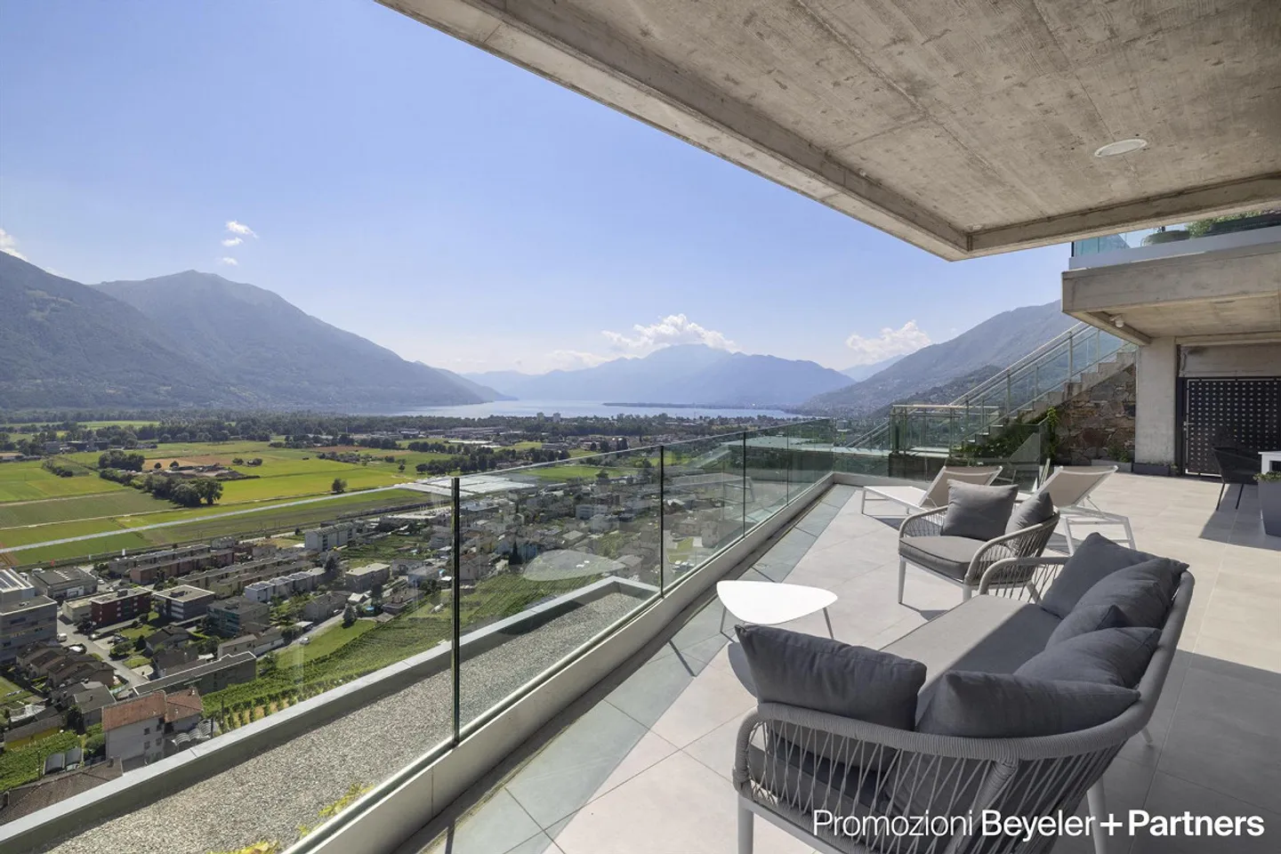 Exklusive Ferienwohnung, Sonnen-Terrasse, Seesicht - Foto 1 von 14