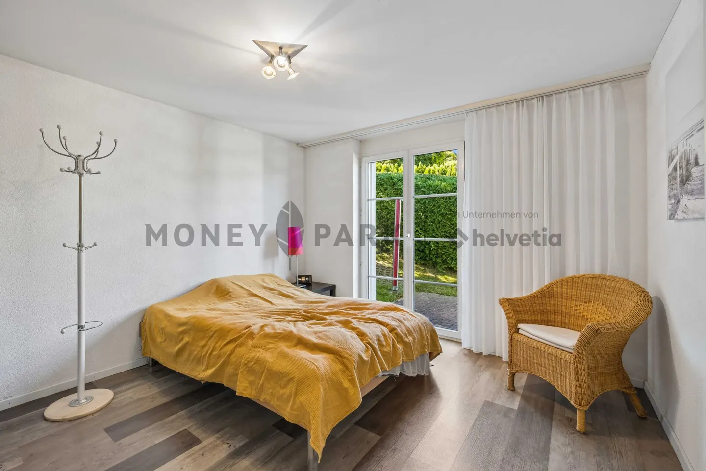 6.5-Zimmer-Doppelhaushälfte mit Garten - Foto 6 von 11