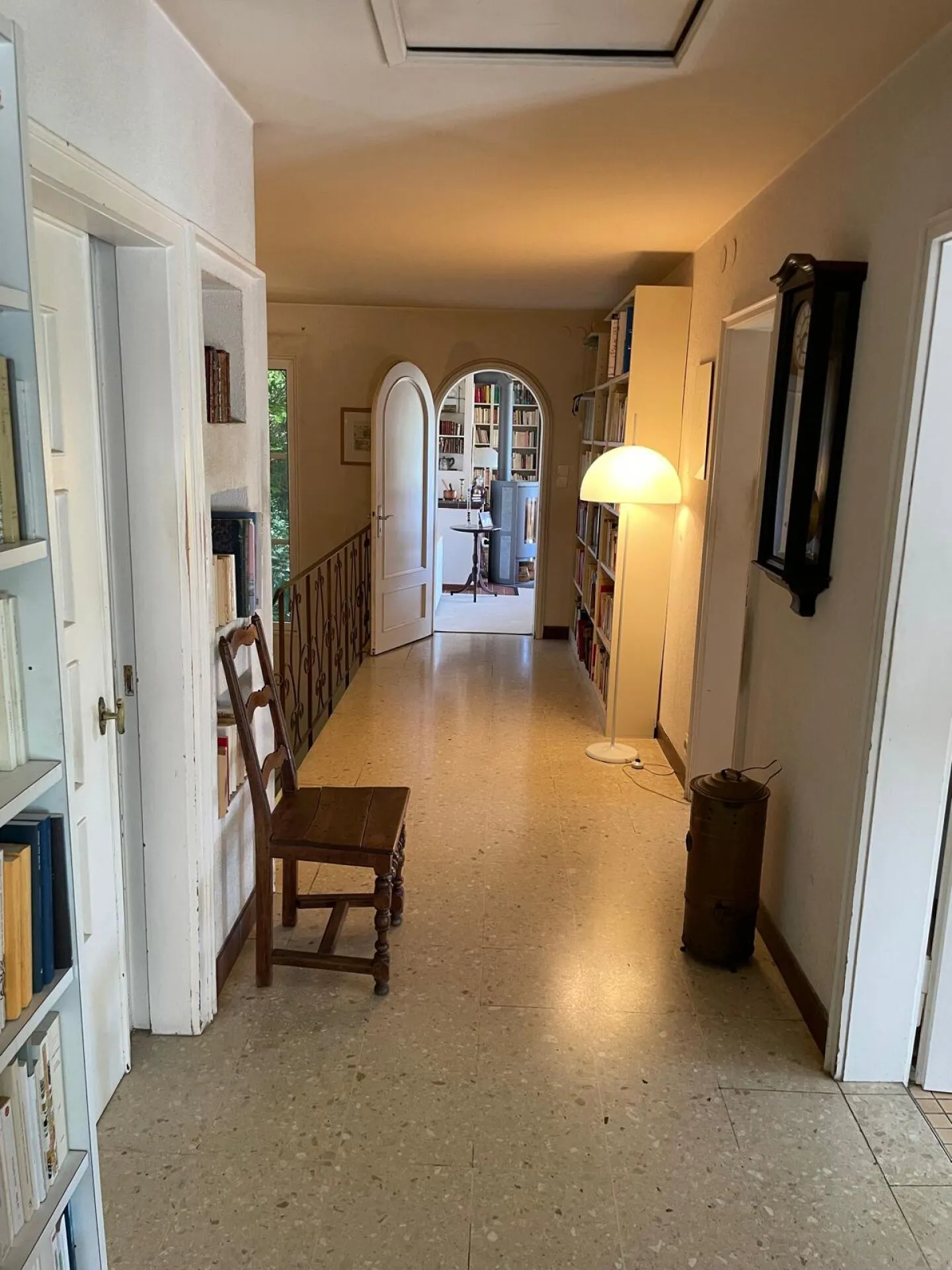 Schöne individuelle Villa in den Höhenlagen von Paudex, die großes Potenzial bietet, mit einem Panoramablick auf den See und die Berge. - Foto 11 von 16