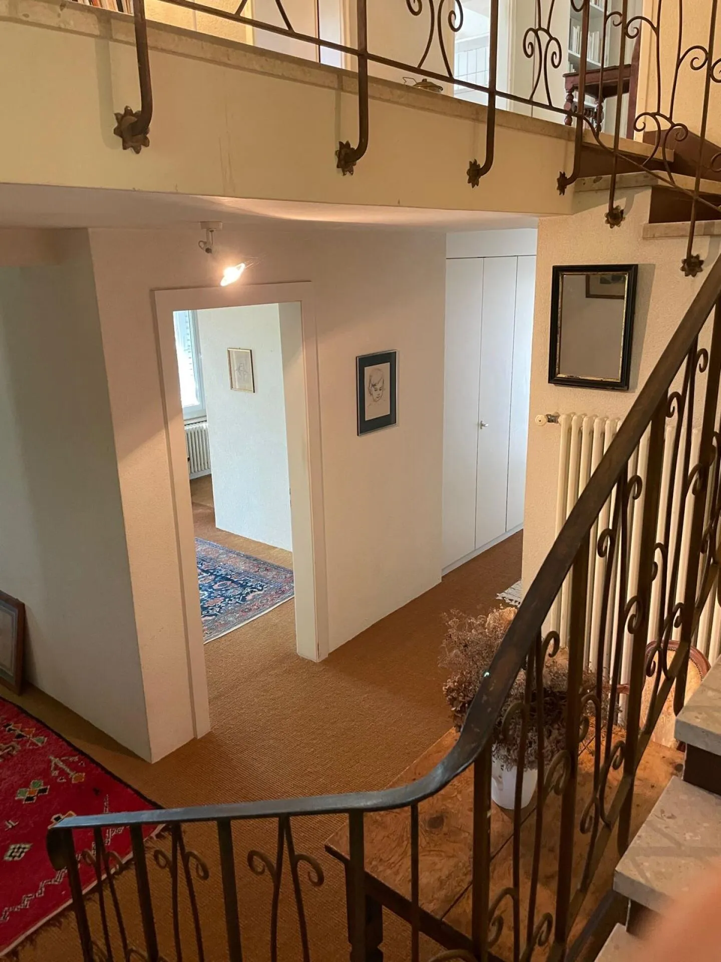 Schöne individuelle Villa in den Höhenlagen von Paudex, die großes Potenzial bietet, mit einem Panoramablick auf den See und die Berge. - Foto 14 von 16