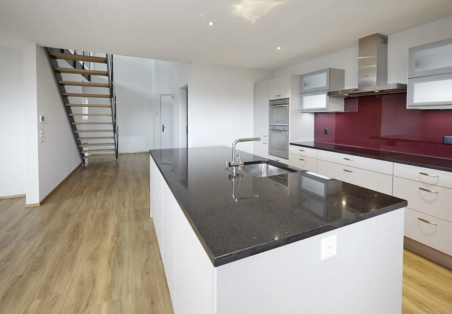 Wunderschöne Duplex Wohnung in Kirchberg - Foto 2 von 11