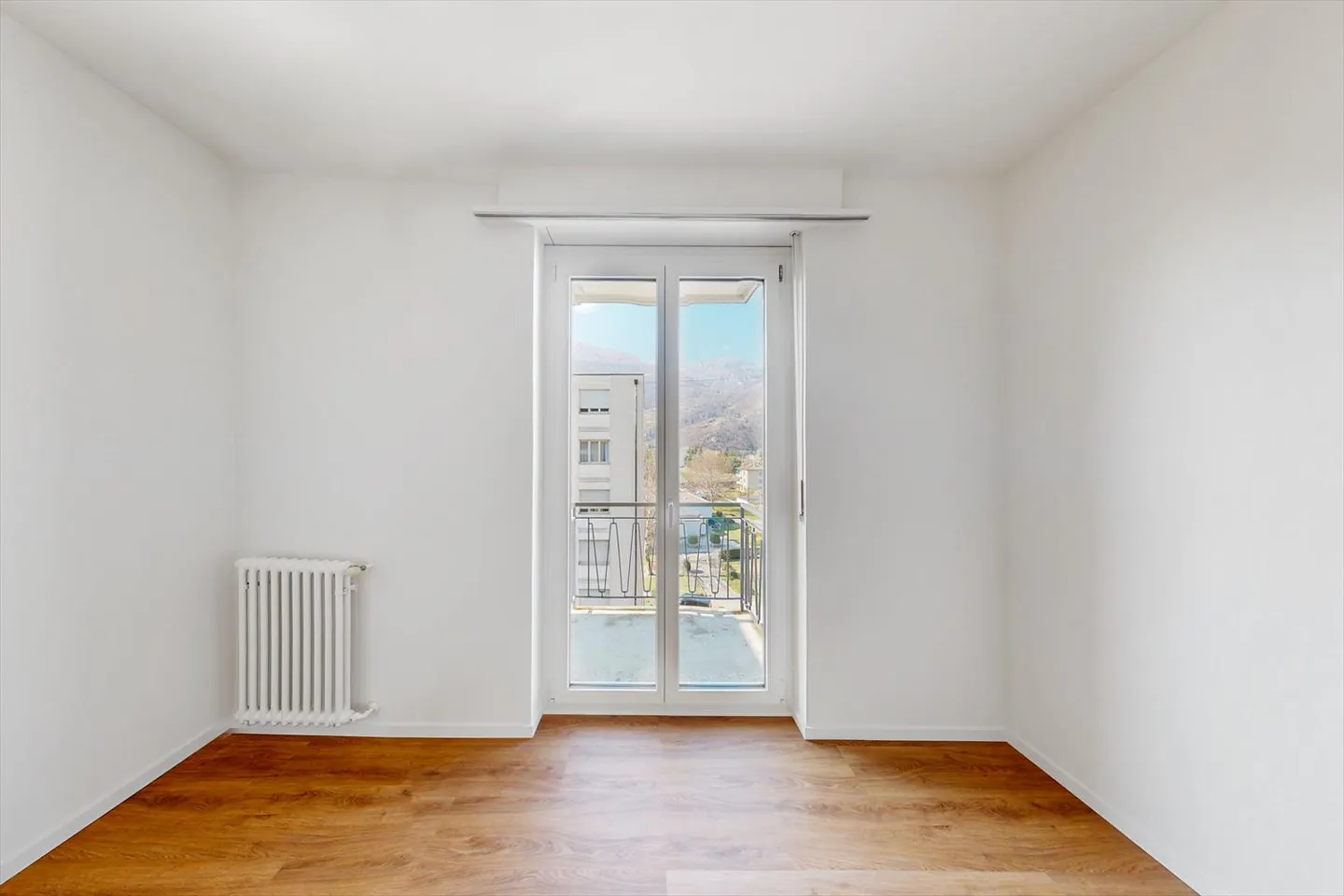 4,5 Lokale in einer günstigen und gut erschlossenen Zone - Foto 6 von 11