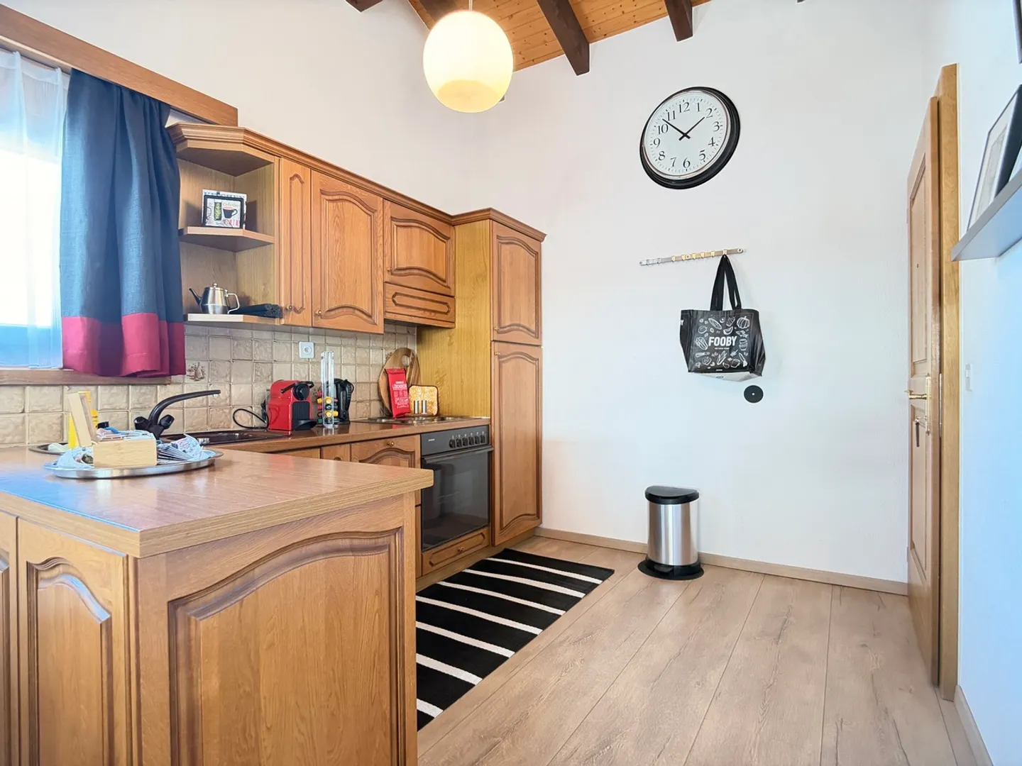 Attractive Residential and Commercial Building in Prime Location - Photo 11 of 17