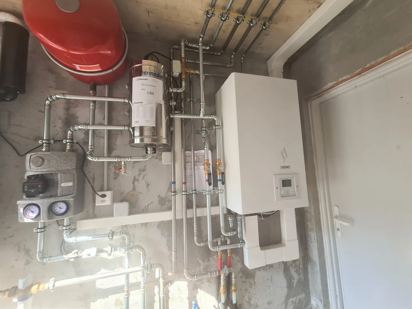 Schönes 4,5-Zimmer-Apartment in PPE, ideal gelegen und ruhig, zu einem sehr vernünftigen Preis verkauft - Foto 7 von 21