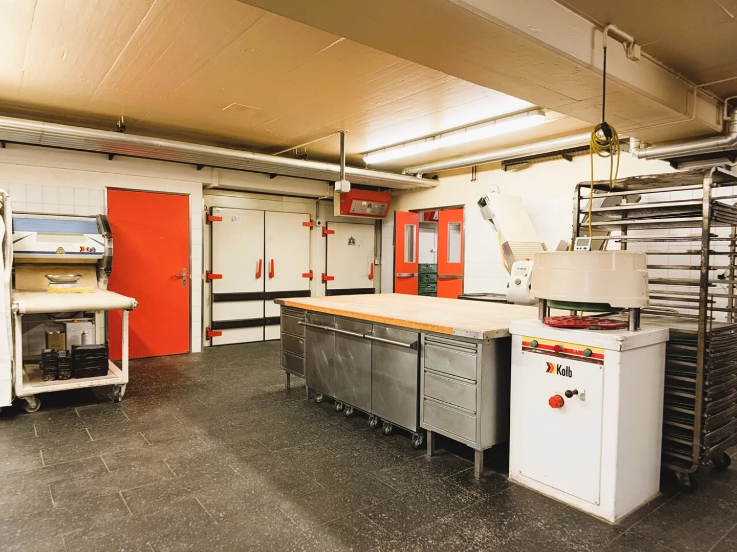 Attractive Residential and Commercial Building in Prime Location - Photo 9 of 17