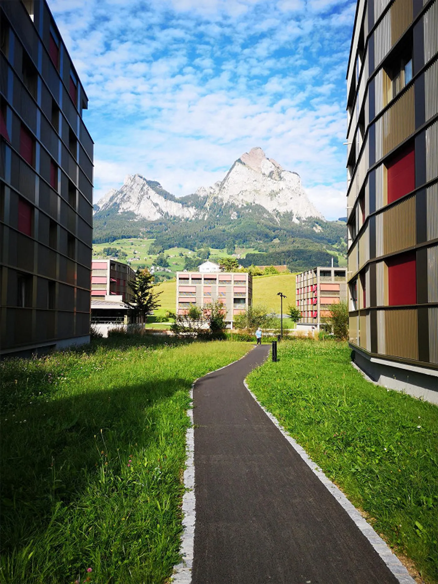 Edle 4 ½ Zimmer – Attikawohnung mit Sauna - Foto 1 von 17