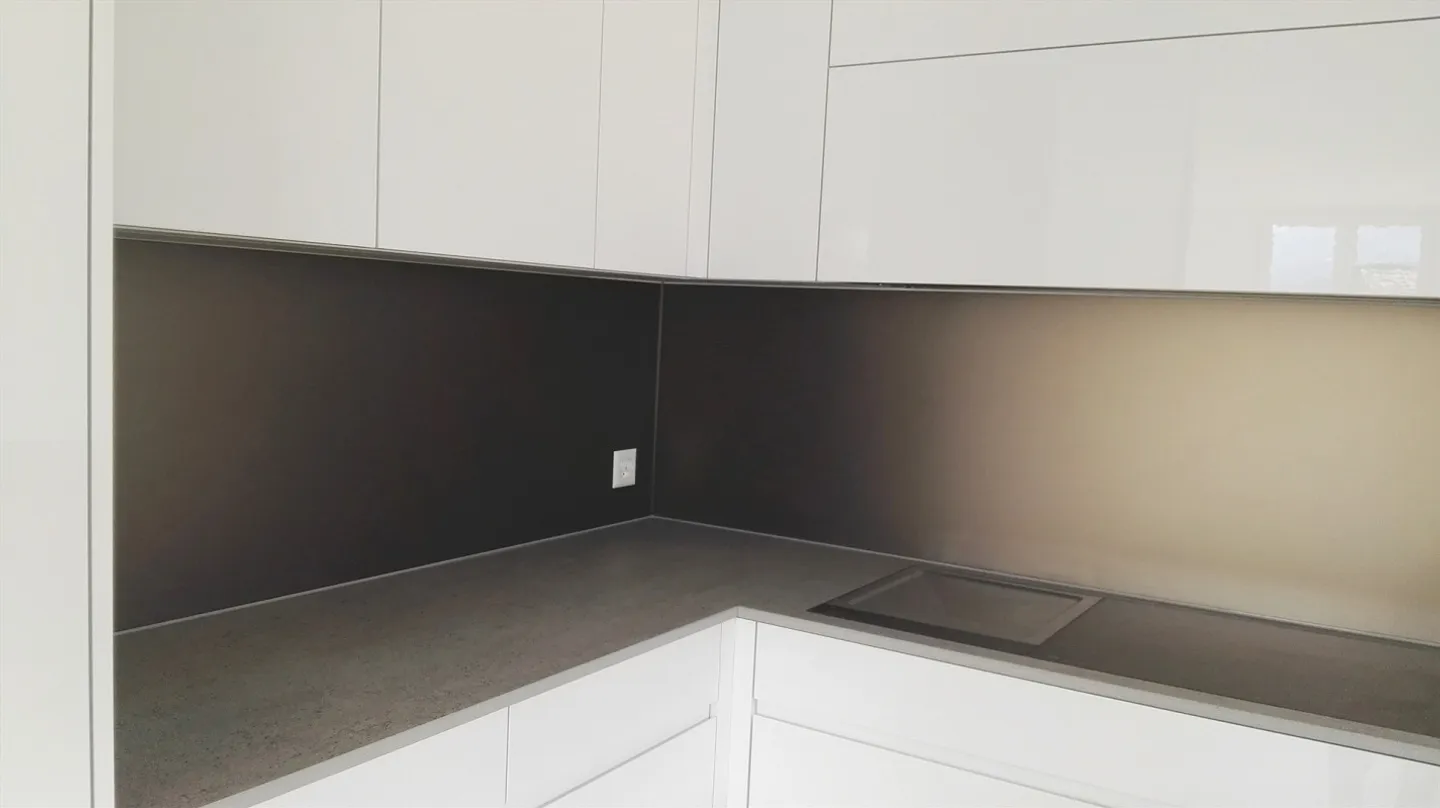 Edle 4 ½ Zimmer – Attikawohnung mit Sauna - Foto 7 von 17
