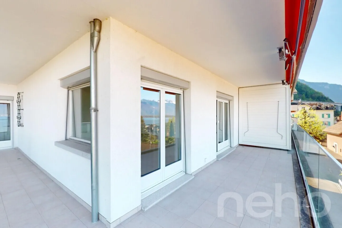Montreux - Appartamento con vista panoramica sul lago e terrazza - Foto 12 di 13