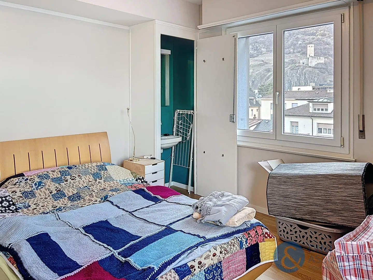 Bel Appartement avec Terrasse - Photo 11 sur 14