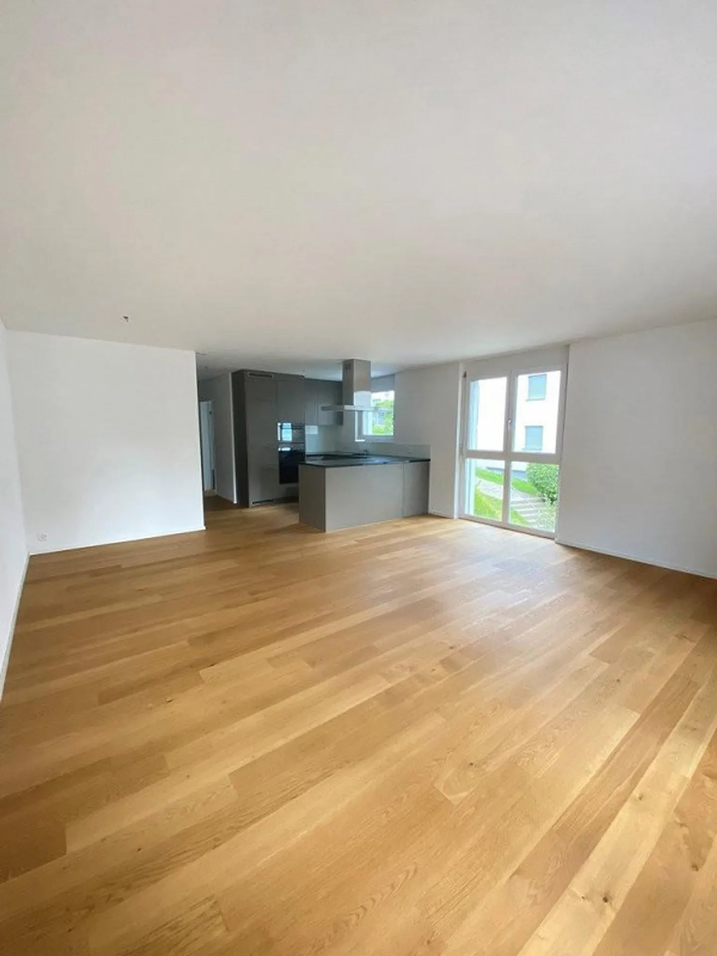 Moderne 3.5-Zimmerwohnung an ruhiger Lage - Foto 2 von 7