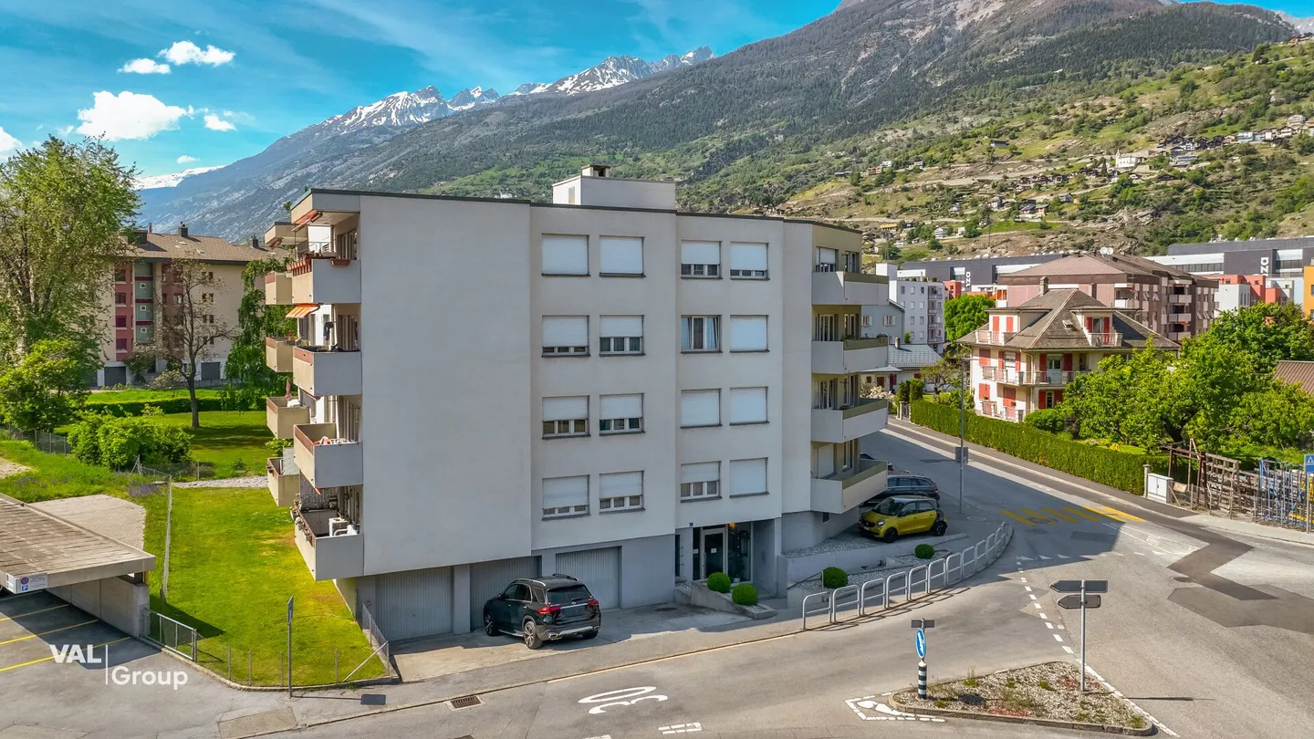 Appartamento luminoso di 4,5 stanze in una posizione ideale - solo 2 minuti dalla stazione ferroviaria di Visp - Foto 12 di 12