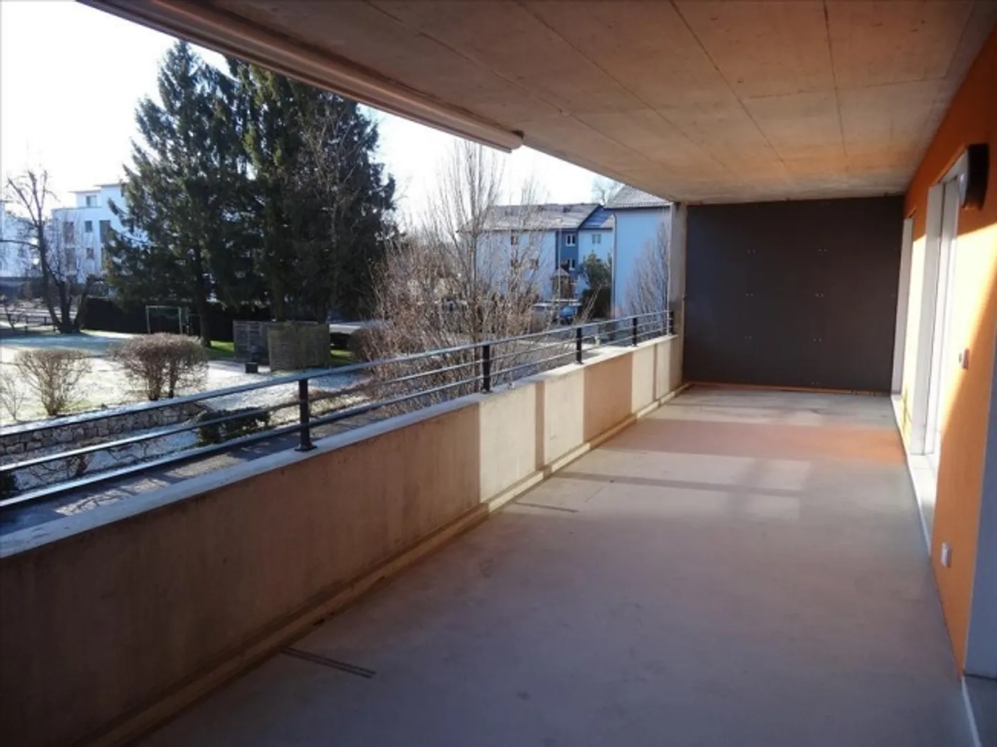 In una posizione tranquilla e centrale con sole serale, ideale per le famiglie! - Foto 7 di 7