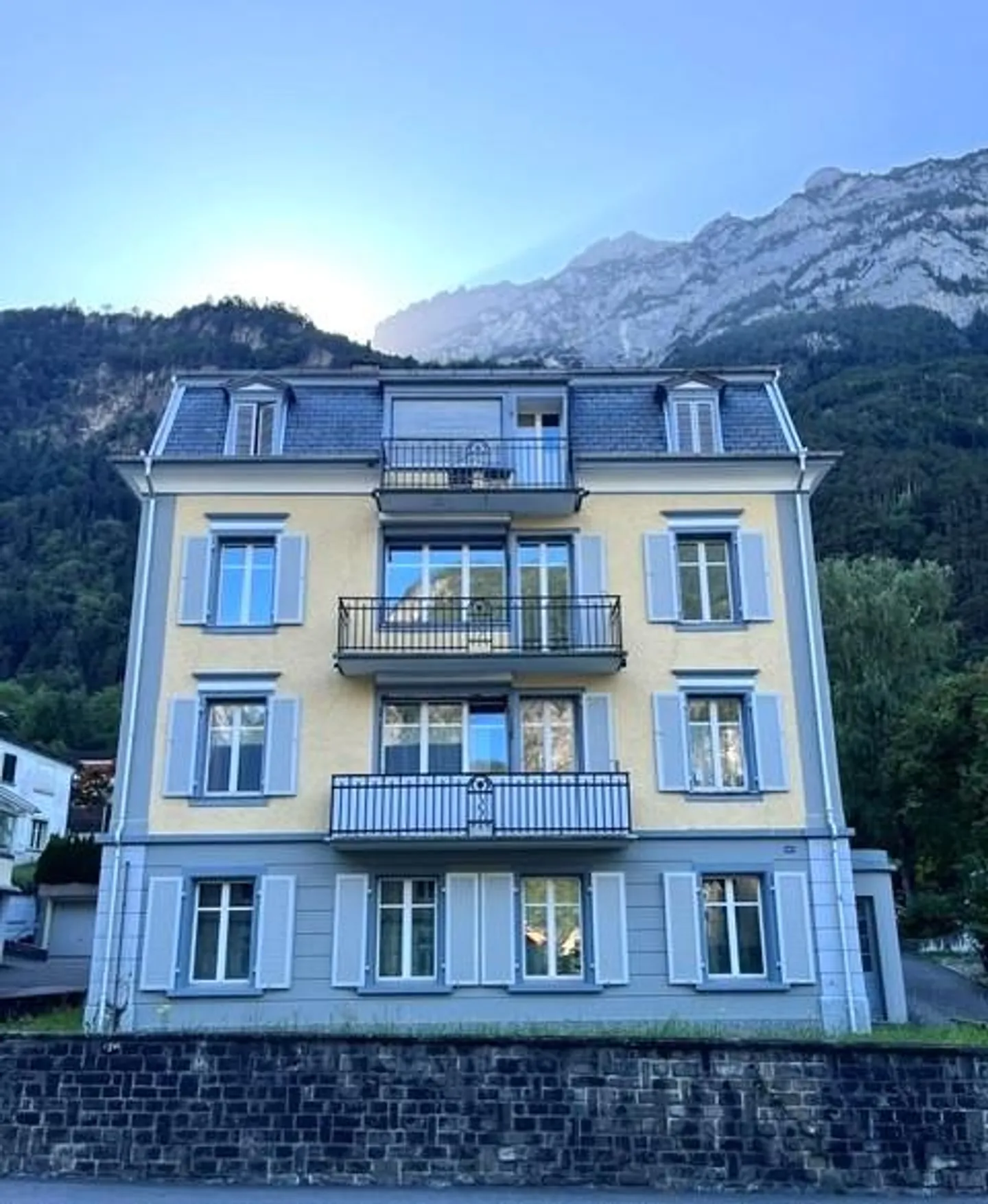 Emménager et se sentir chez soi – appartement de 3 pièces récemment rénové - Photo 1 sur 10