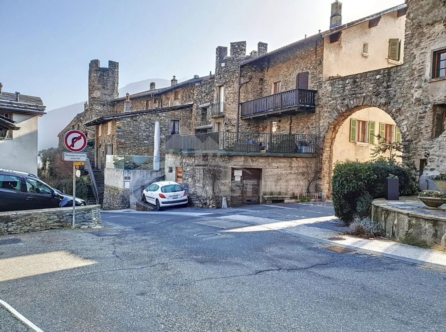 Grenier au cœur de la vieille ville - Photo 3 sur 17