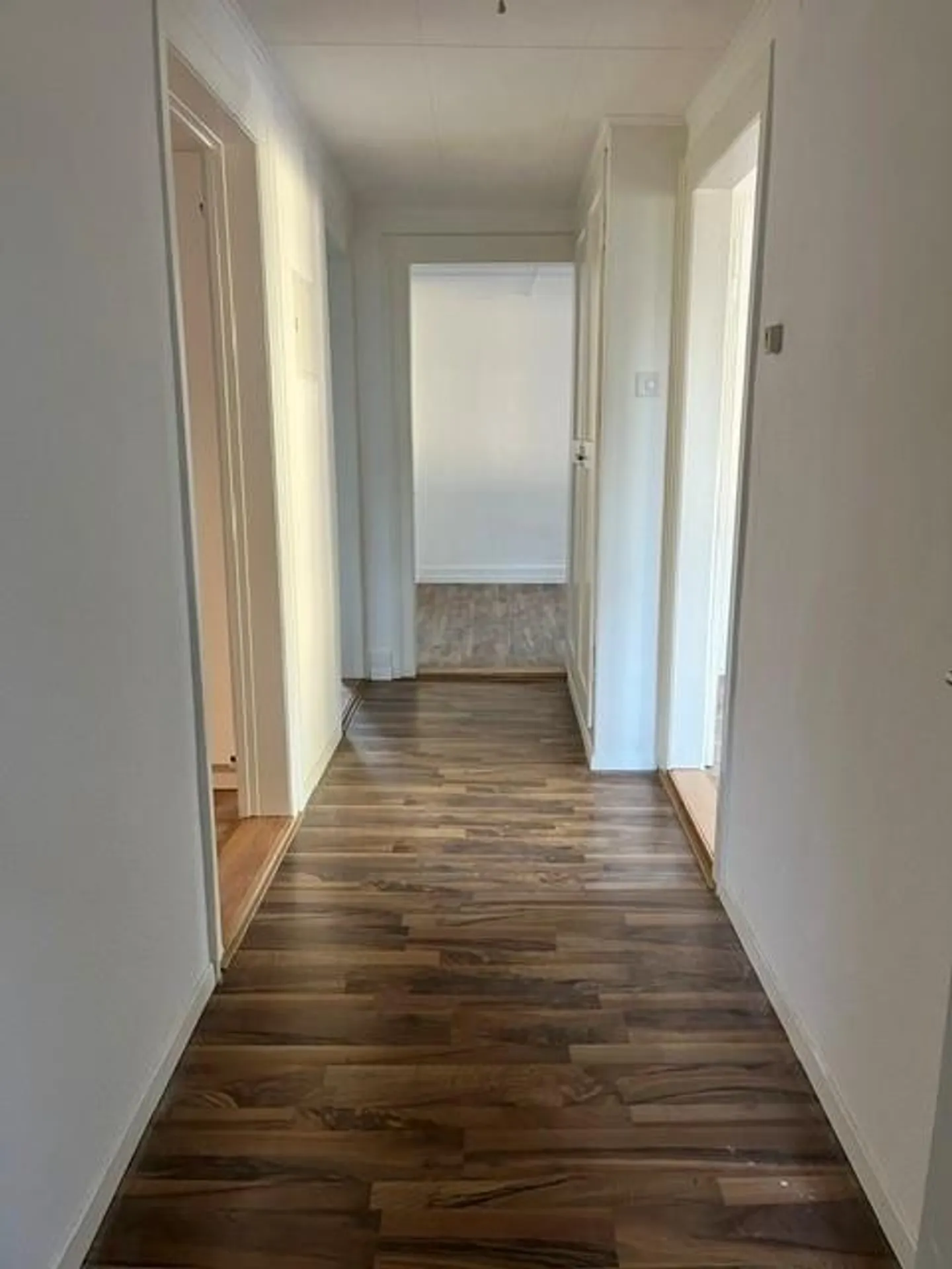 Emménager et se sentir chez soi – appartement de 3 pièces récemment rénové - Photo 5 sur 10