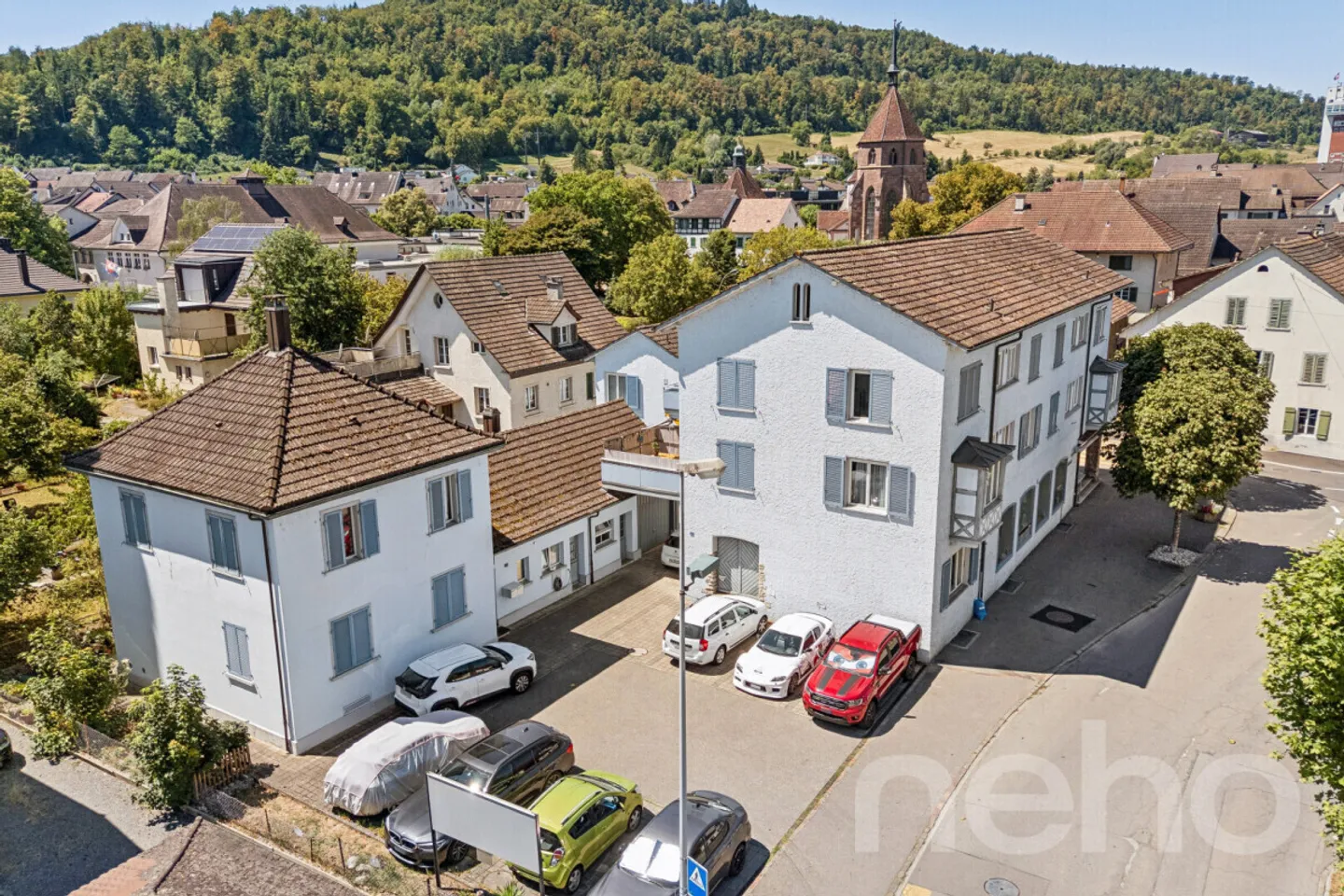 Casa multifamiliare ad alto rendimento in una posizione privilegiata - Foto 1 di 12