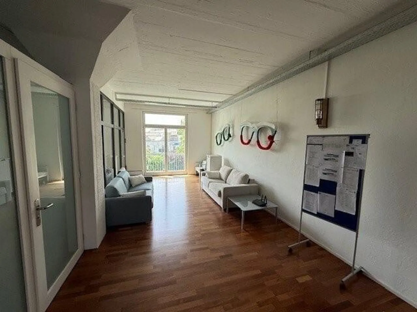 La tua storia di loft al canale Zihl - benvenuto a Nidau! - Foto 4 di 8