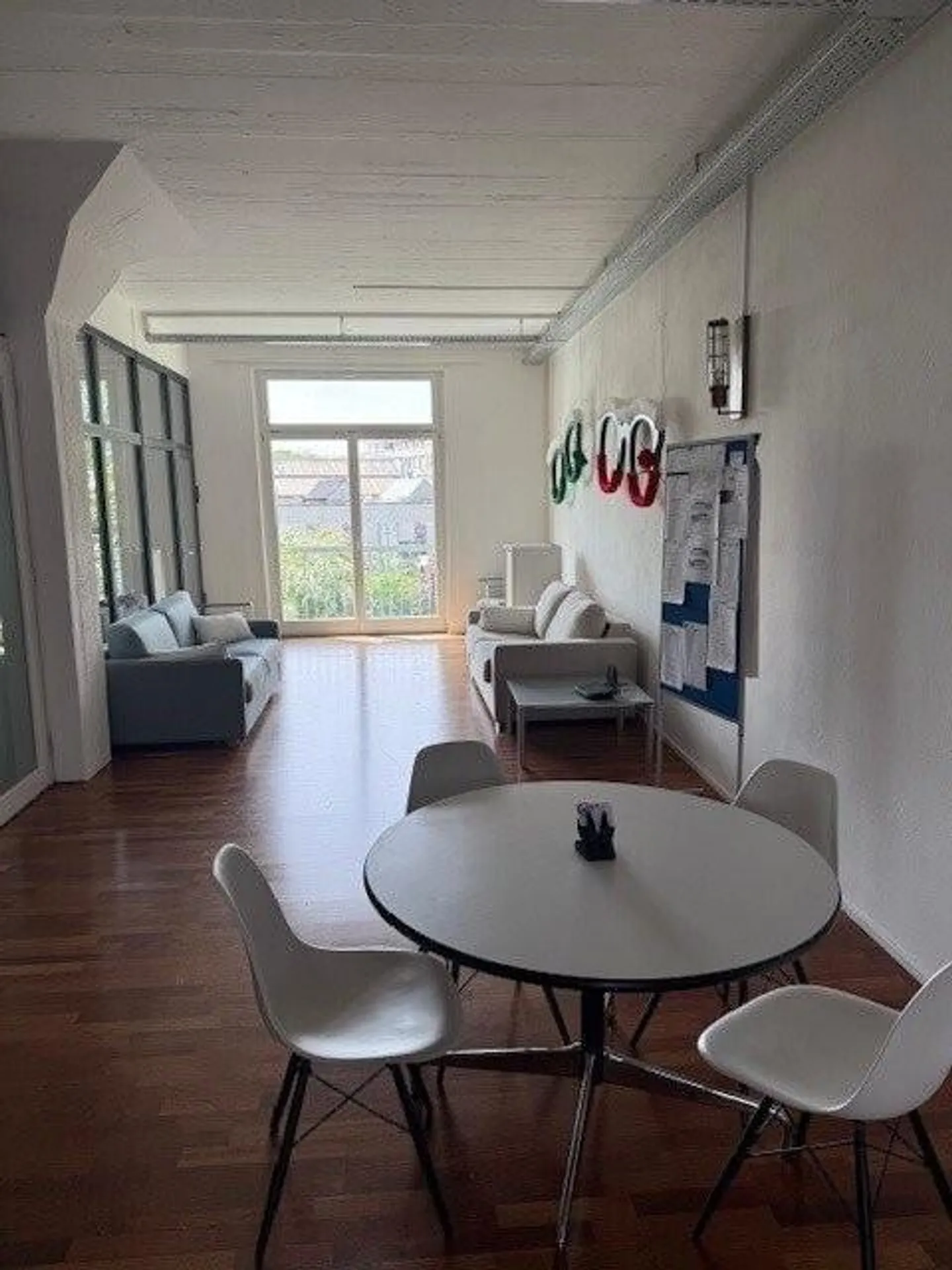 La tua storia di loft al canale Zihl - benvenuto a Nidau! - Foto 5 di 8