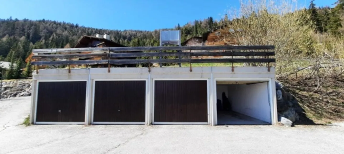3.5-room apartment for rent by the week near the cable car for 4-5 people - Photo 7 of 10