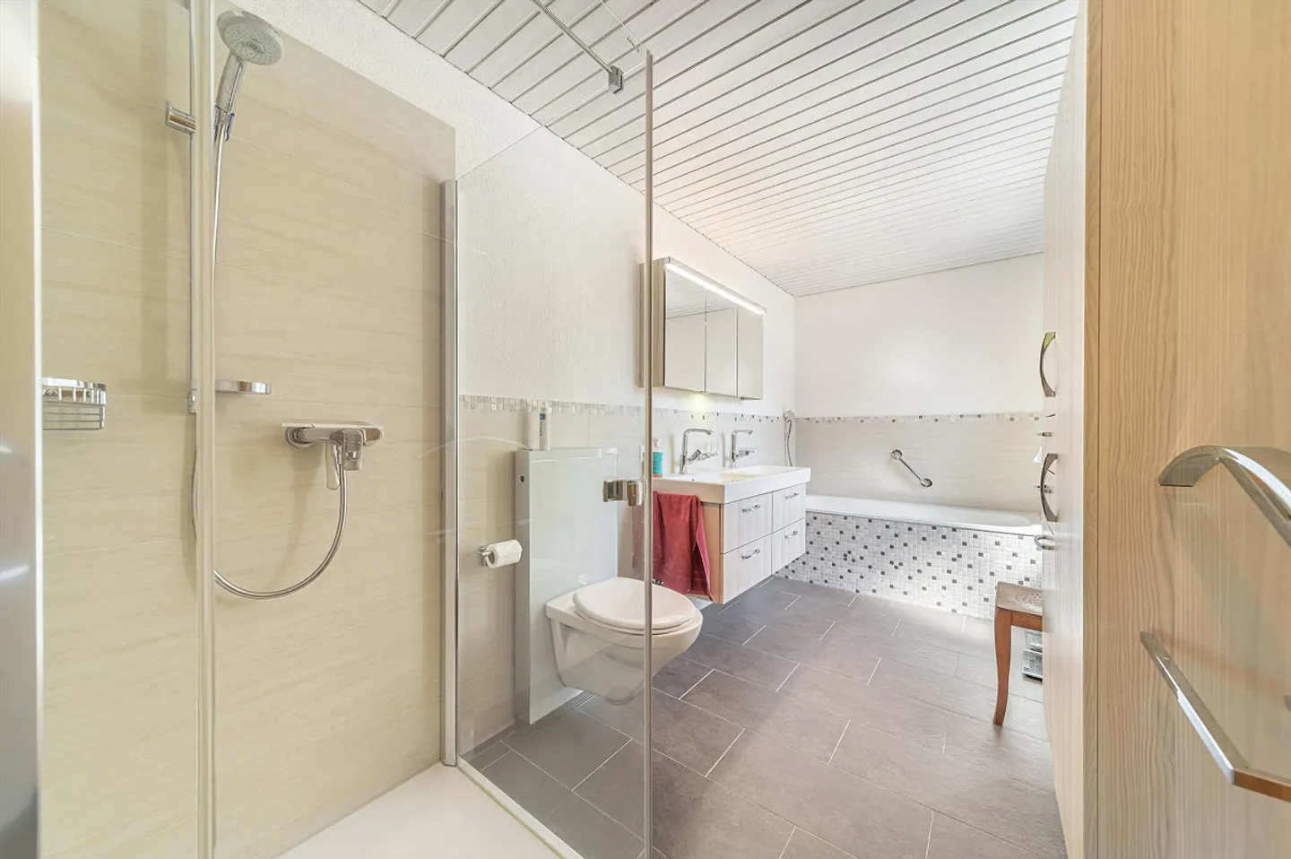 Charmantes Einfamilienhaus mit Potenzial - Foto 10 von 20