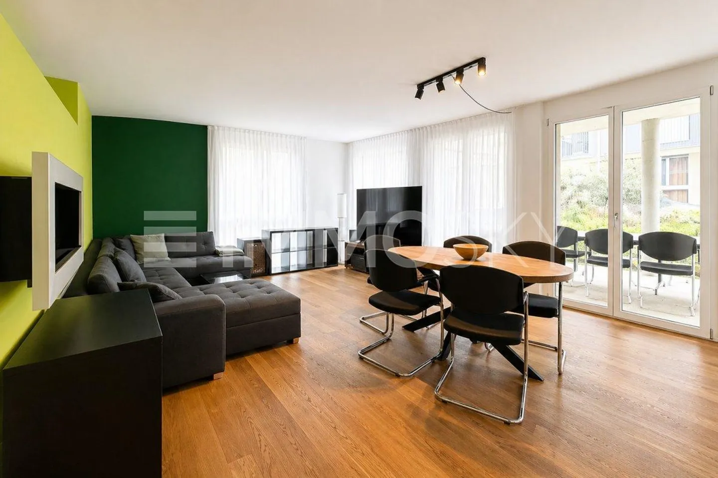3.5 Room Apartment - Photo 3 of 5