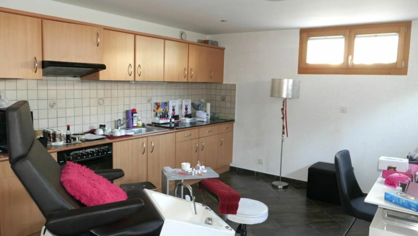 Magnifica Villa contemporanea a Martigny (VS) - Foto 14 di 16