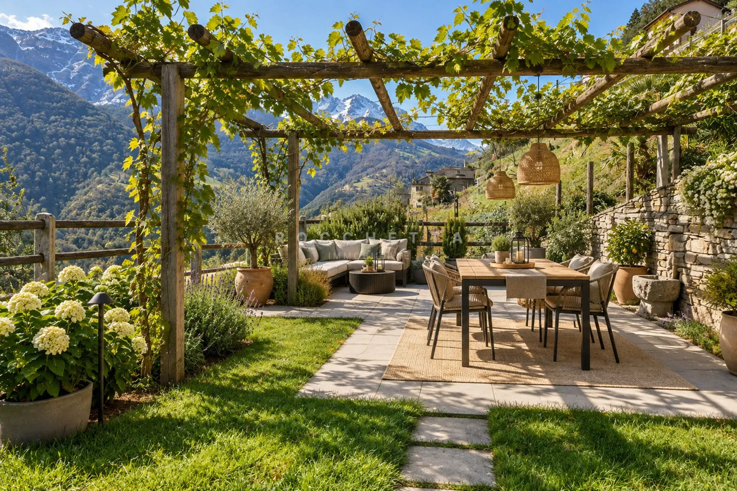 Single-family house with plenty of sun and fantastic views in the greenery - Photo 1 of 13