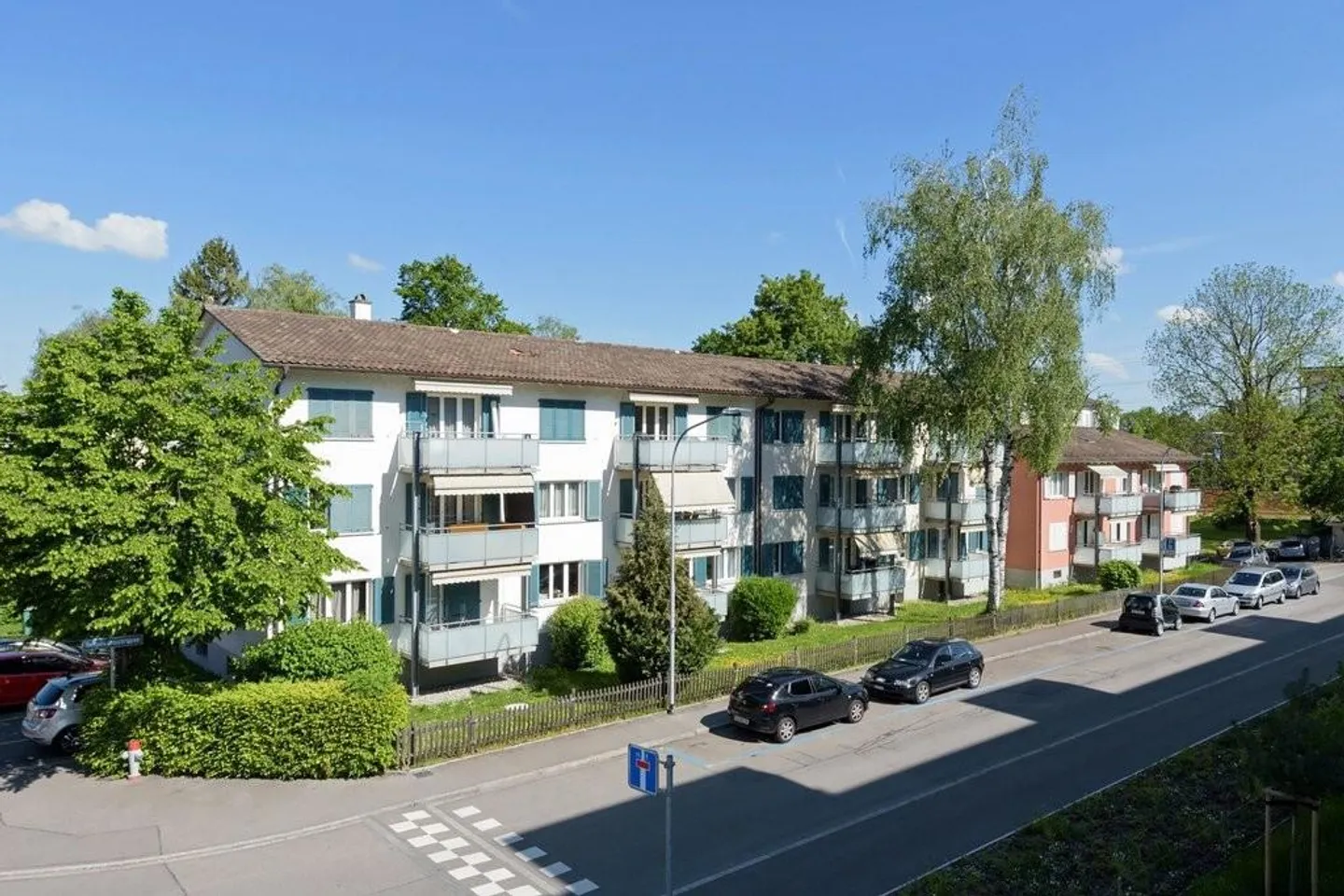 Bright and beautiful apartment in Zürich-Schwamendingen, limited until 30.09.27 - Photo 1 of 4