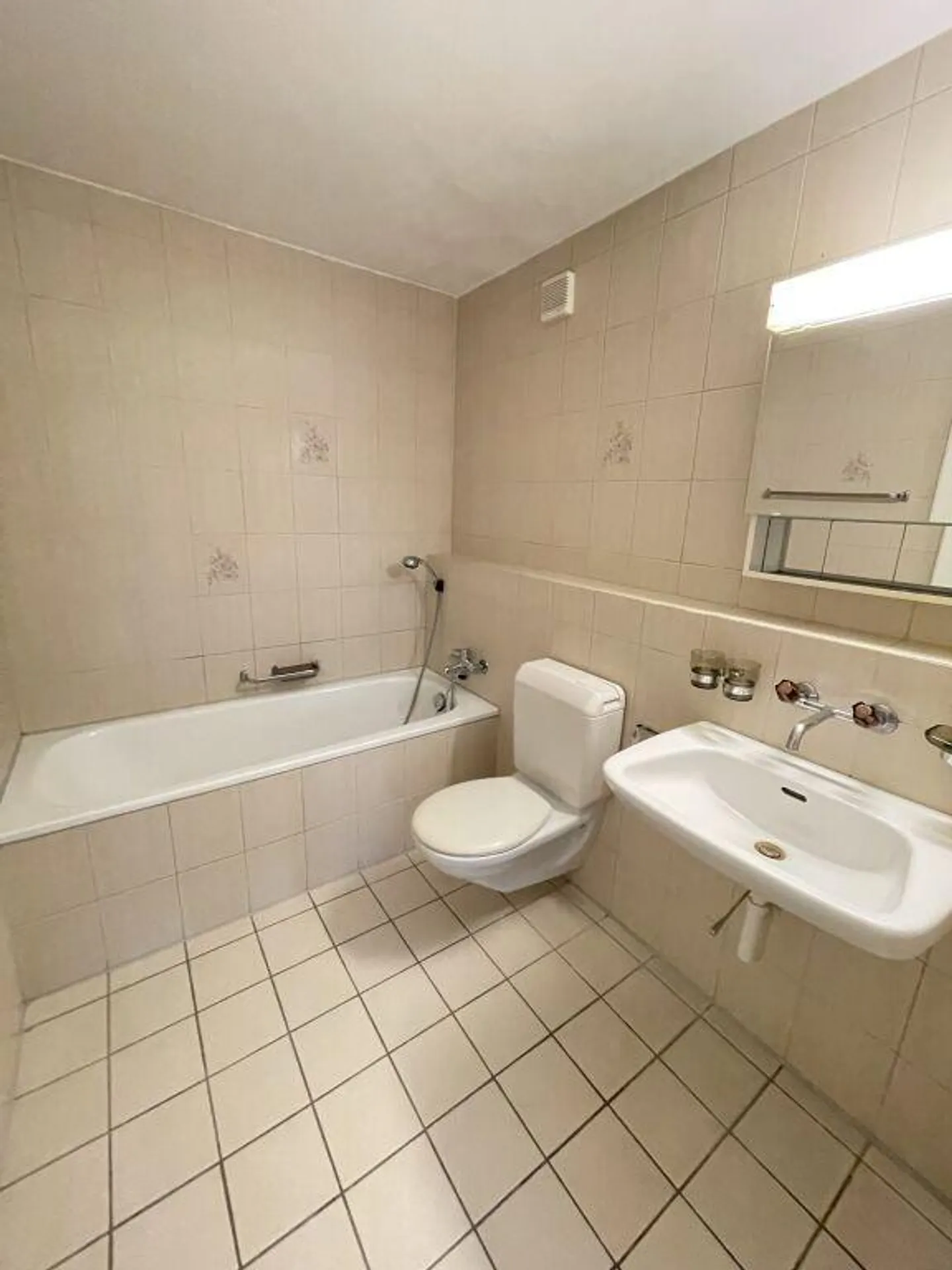 Appartamento di 4.5 locali a Safenwil - Foto 7 di 10