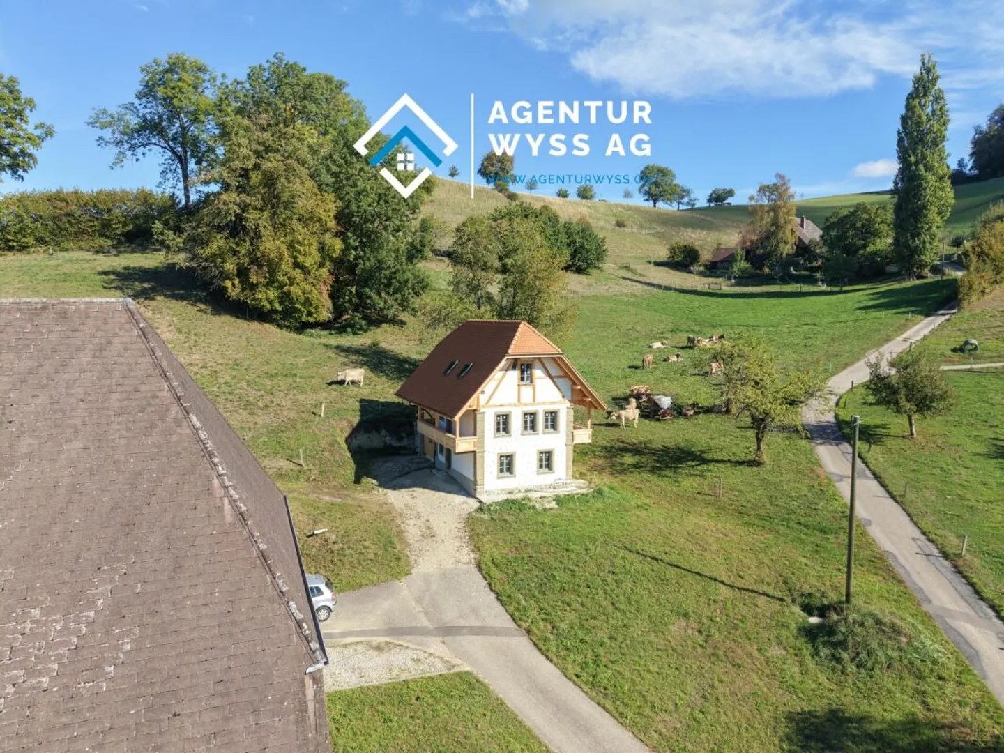 Charmantes historisches Stöckli - Foto 1 von 15