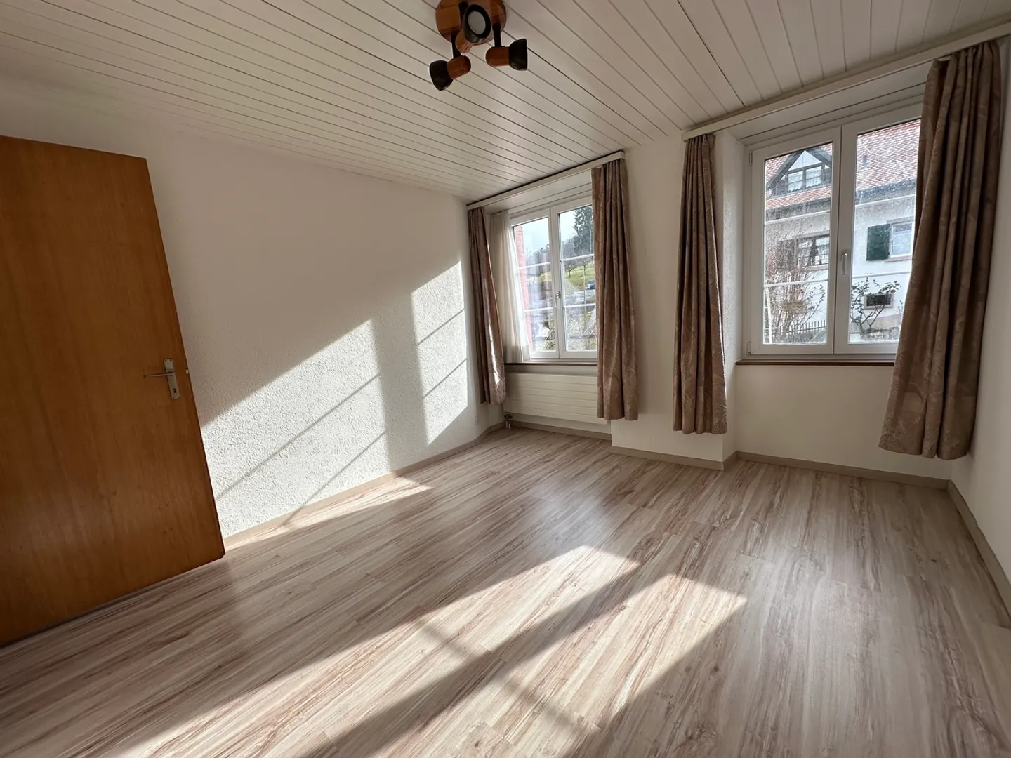 Incantevole, accogliente appartamento di 3,5 stanze al piano terra - Foto 7 di 12