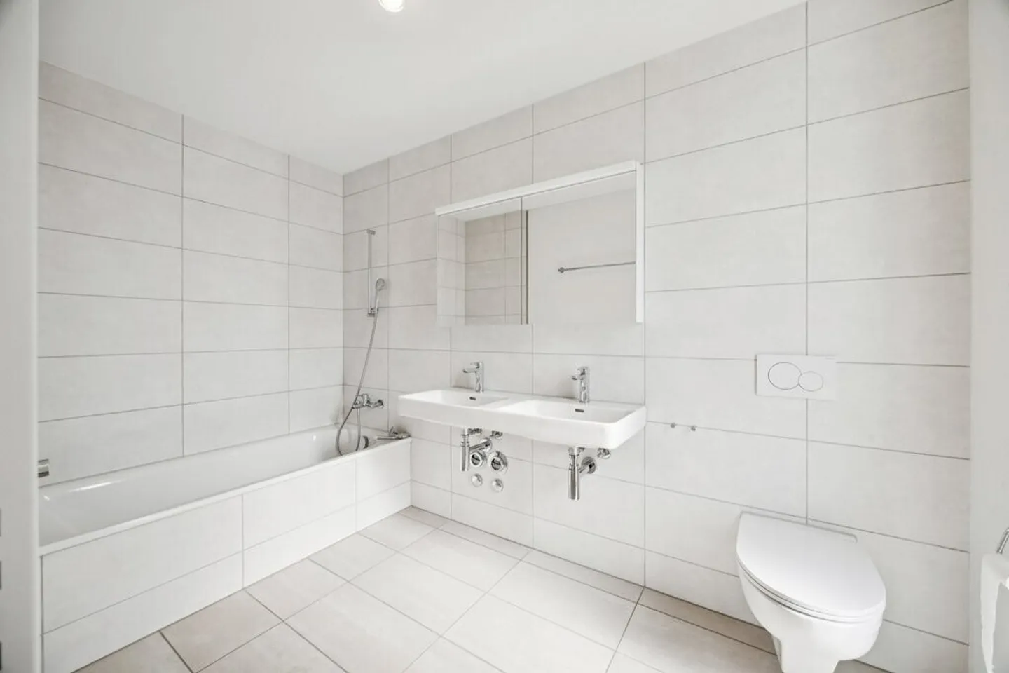 Modern Living with Smart Home Comfort - Photo 3 of 6