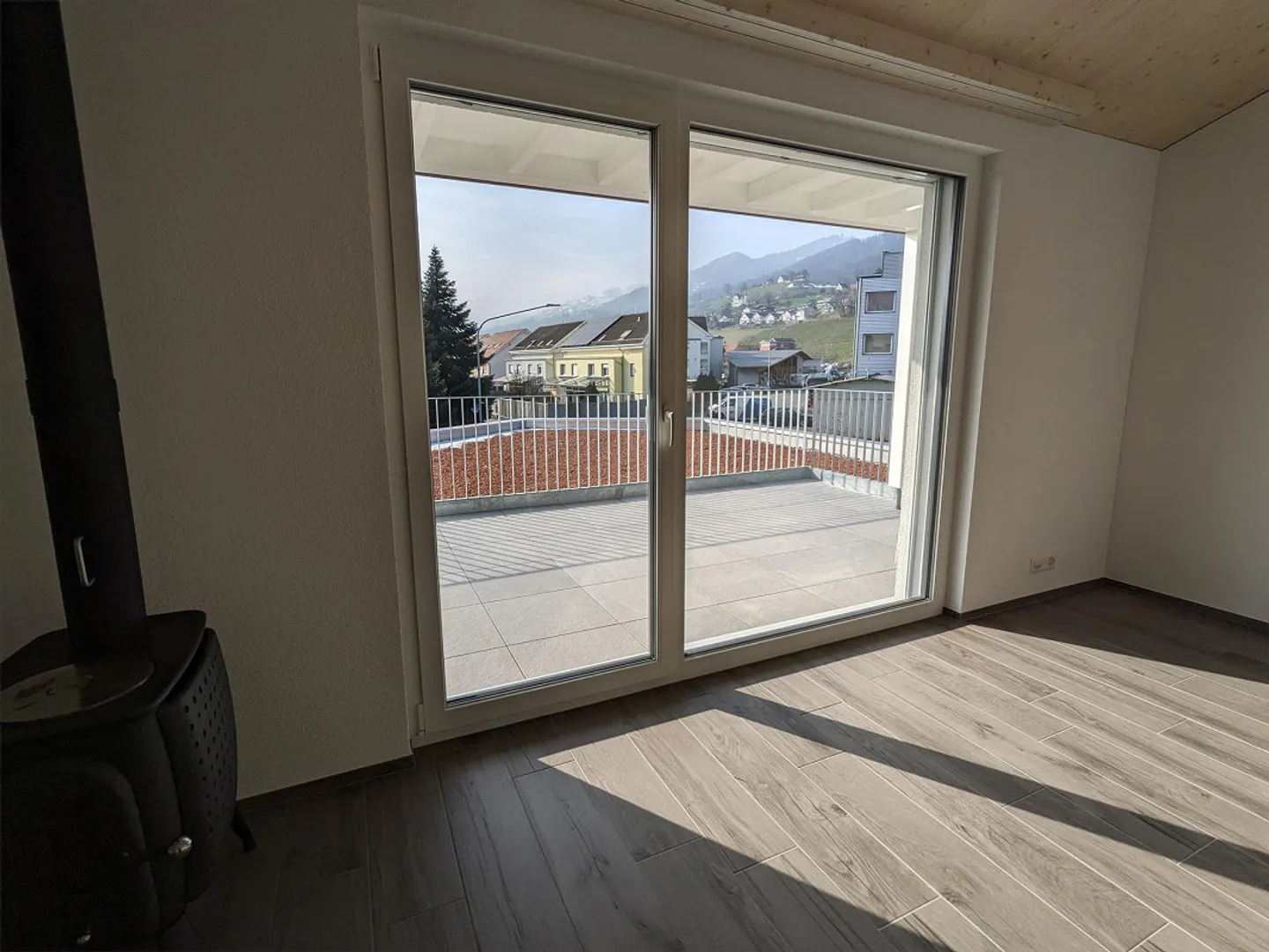 Attic New Build: Lots of Wood, Flexible Space Usage, Bright & Quiet - Photo 8 of 15