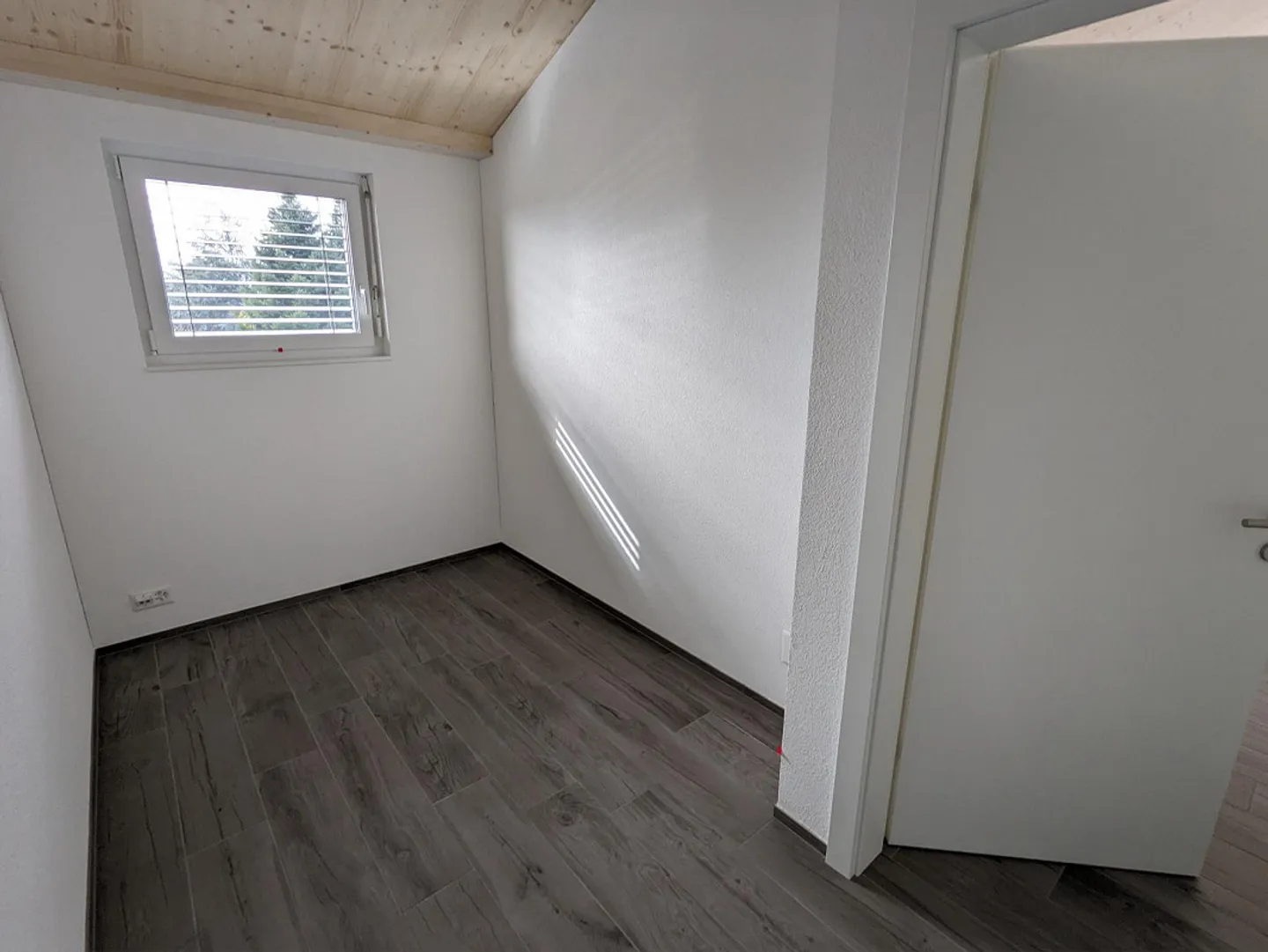 Attic New Build: Lots of Wood, Flexible Space Usage, Bright & Quiet - Photo 12 of 15