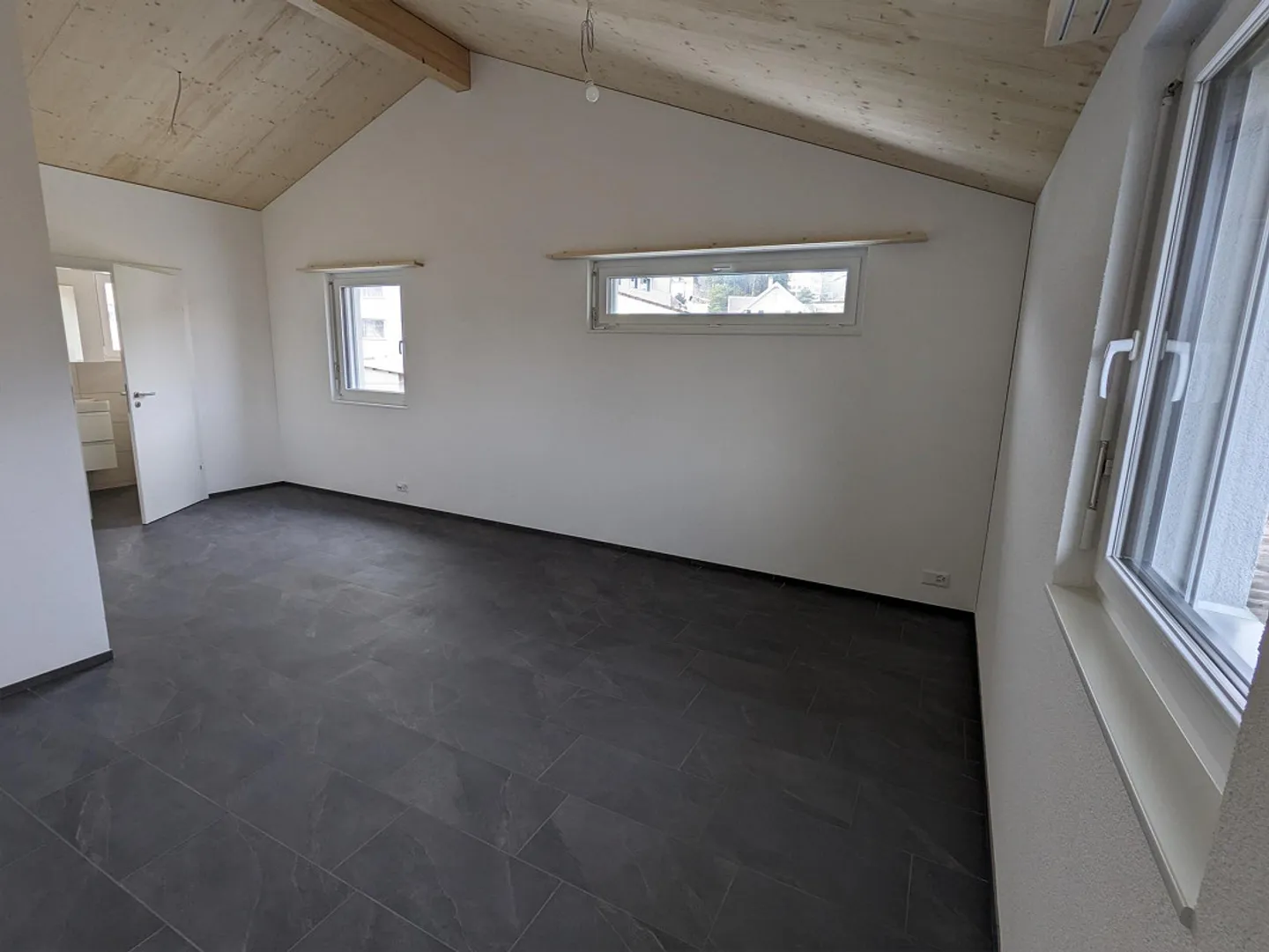 Attic New Build: Lots of Wood, Flexible Space Usage, Bright & Quiet - Photo 13 of 15