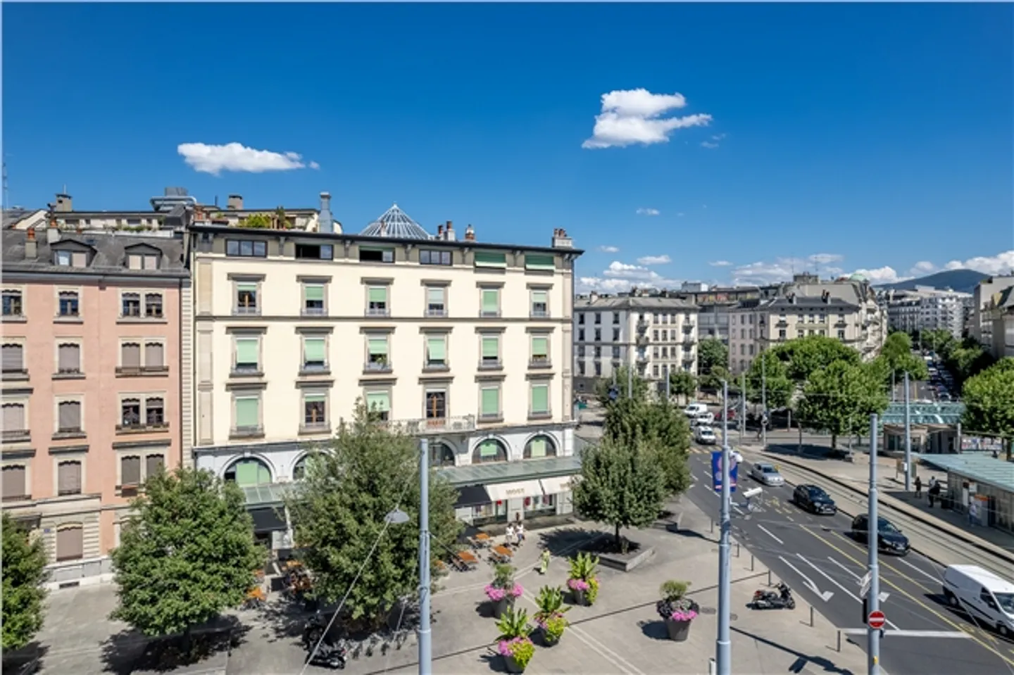 Bella superficie amministrativa nel centro di Ginevra - Foto 2 di 13