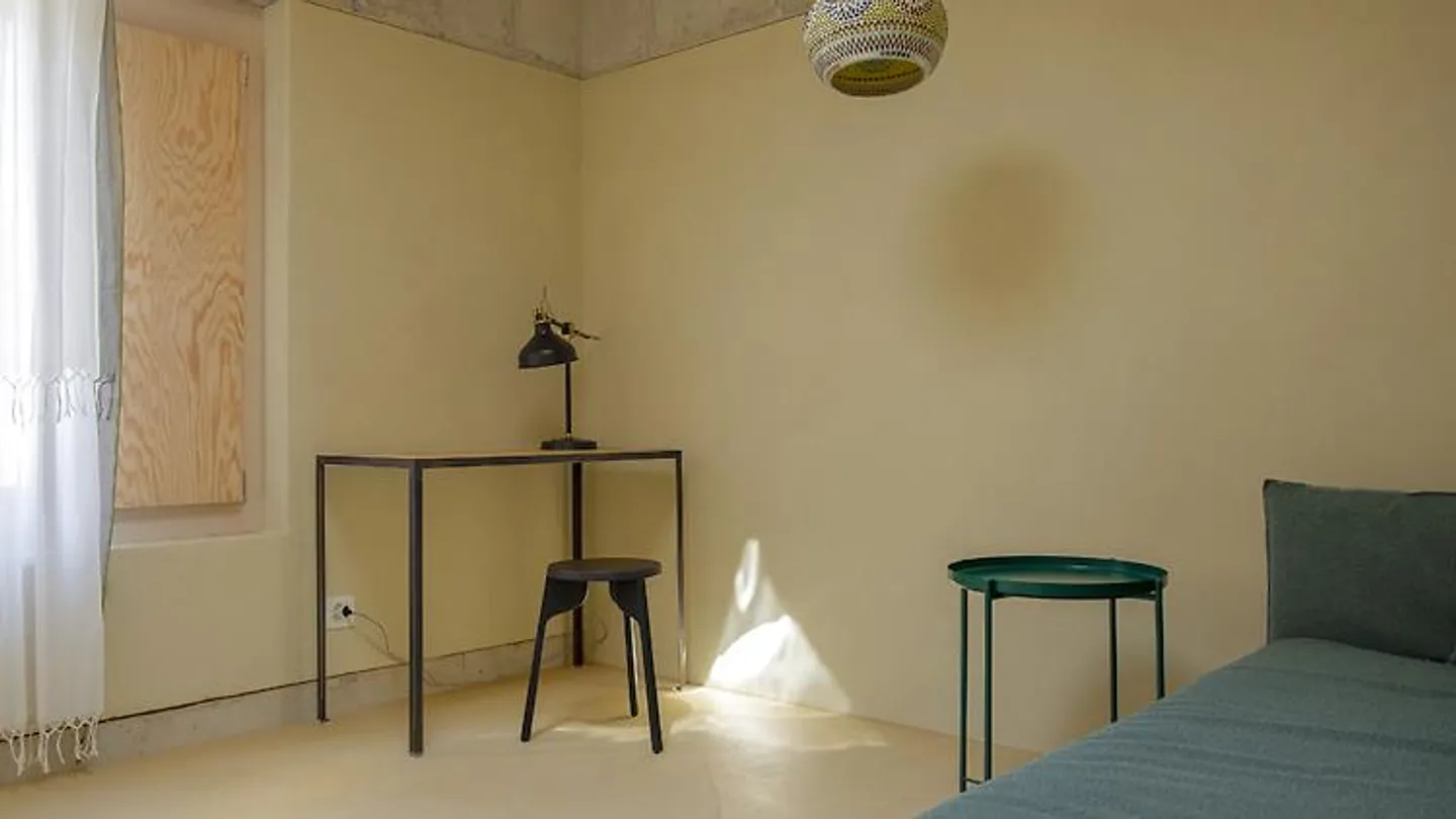 3½-ROOM APARTMENT IN BELLERIVE (VD), FURNISHED, FIXED TERM - Photo 2 of 10