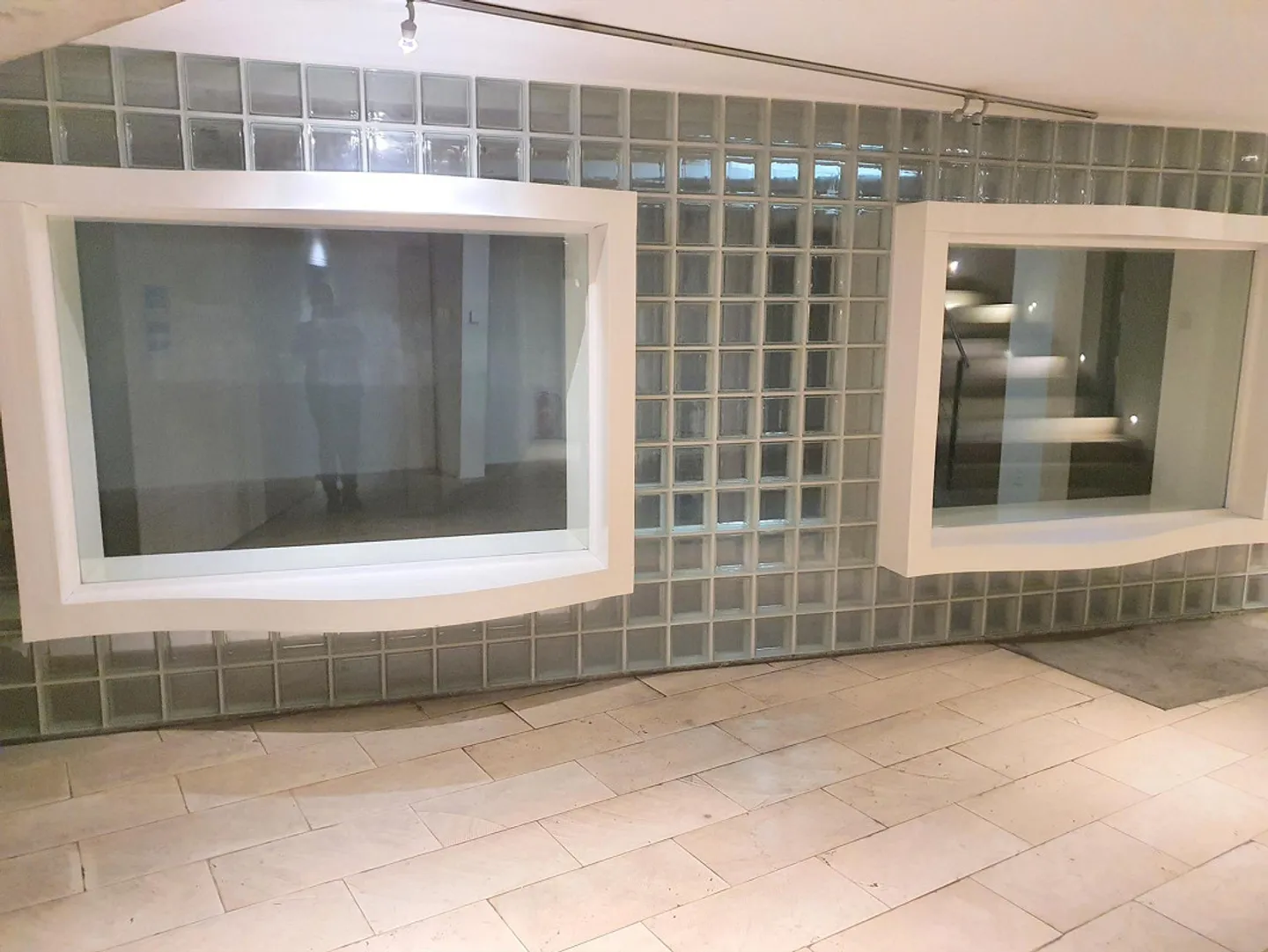 Espace de vente et de stockage dans la vieille ville d'Olten - Photo 4 sur 5