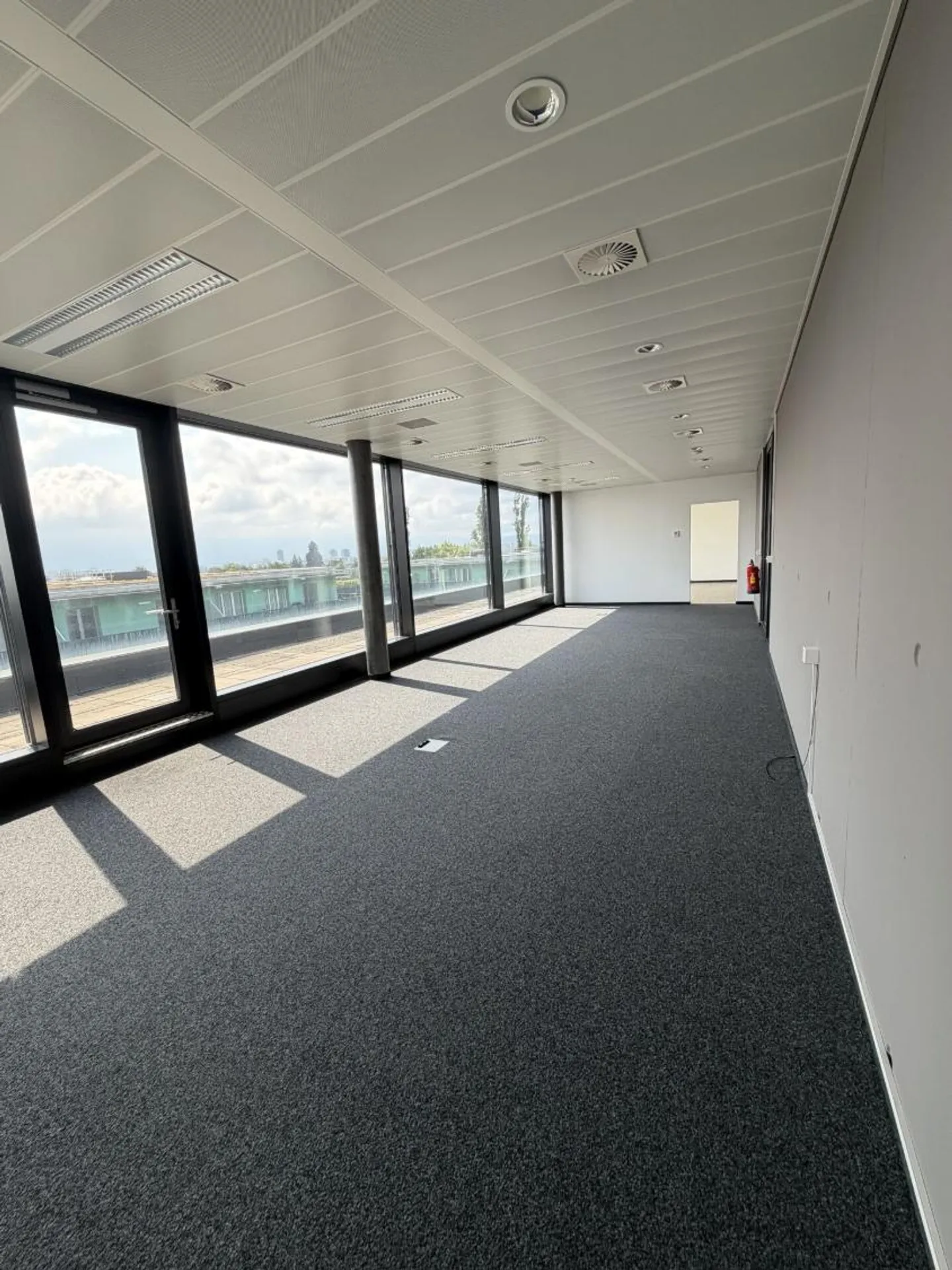 Funktionale Bürofläche zu Vermieten - Foto 1 von 4