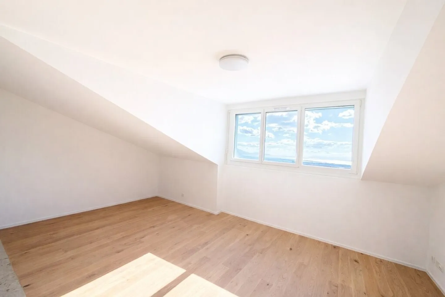 Incantevole appartamento 3.5, nuovo e idealmente situato - Foto 4 di 7