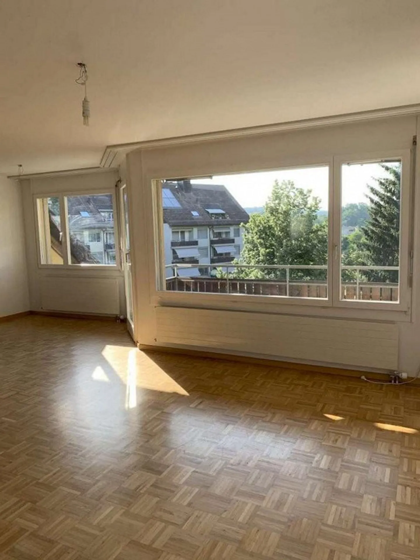 Appartement familial idéal attend de nouveaux locataires ! - Photo 2 sur 10