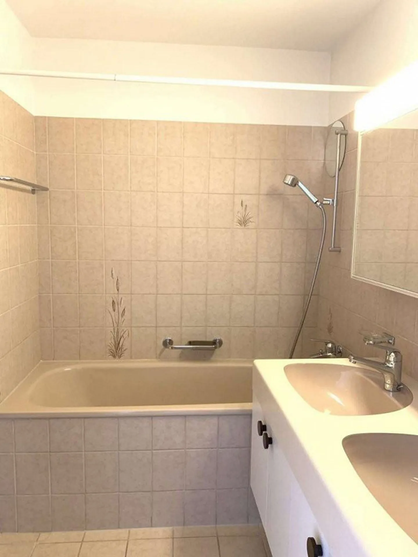 Appartement familial idéal attend de nouveaux locataires ! - Photo 7 sur 10