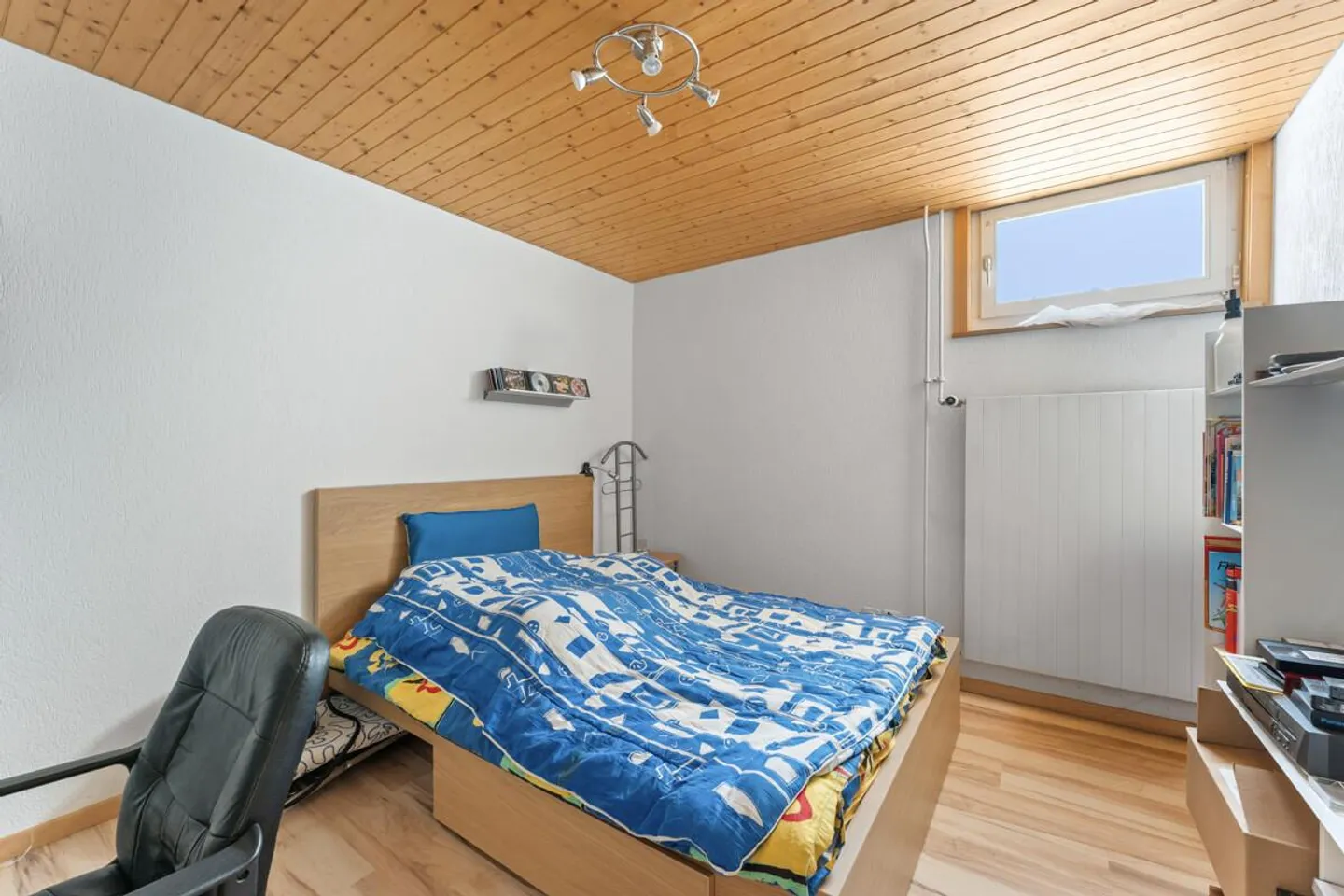 Maison bien entretenue avec appartement séparé et belle vue - Photo 6 sur 12
