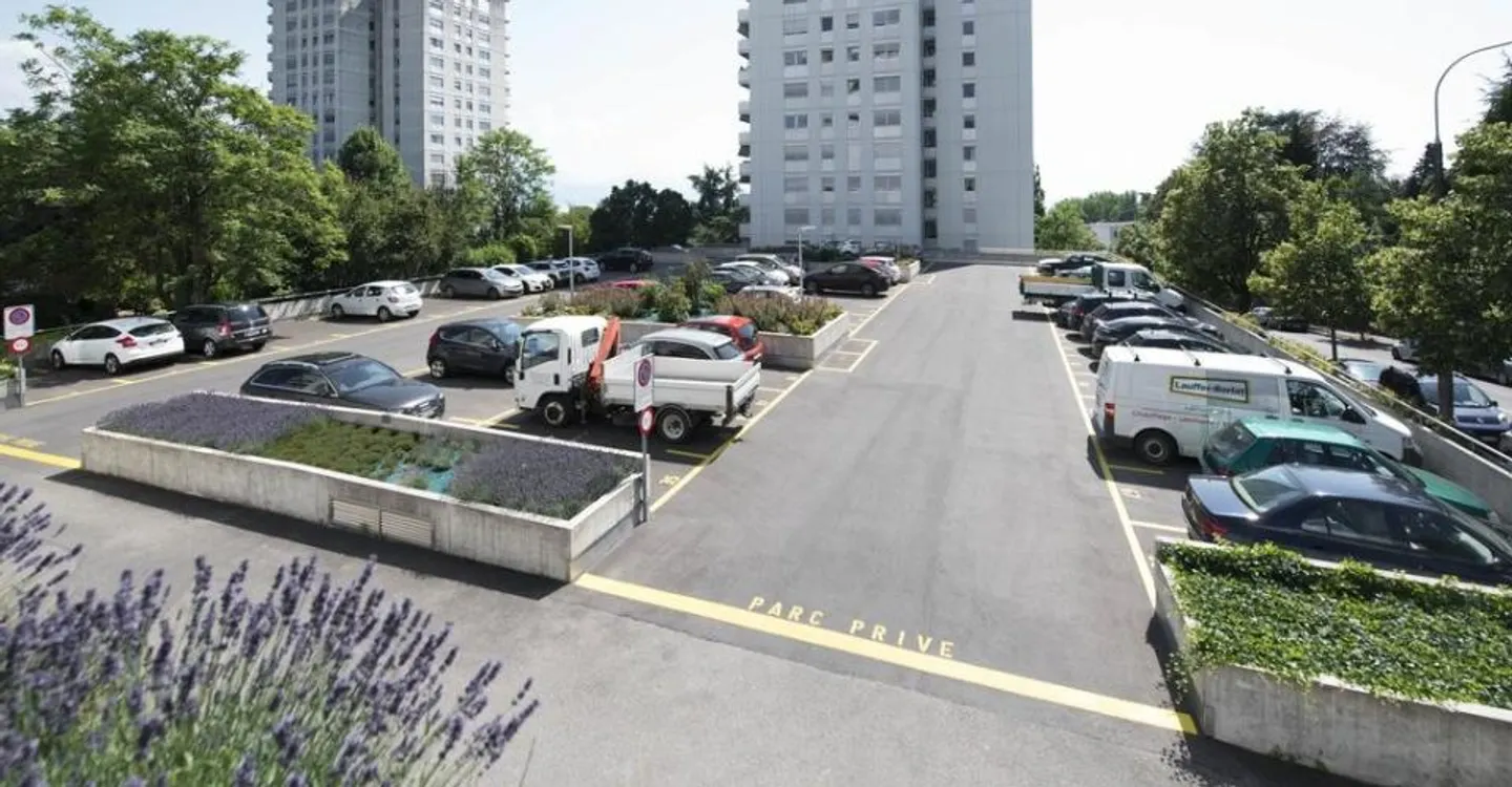 Außenparkplatz - Foto 1 von 1